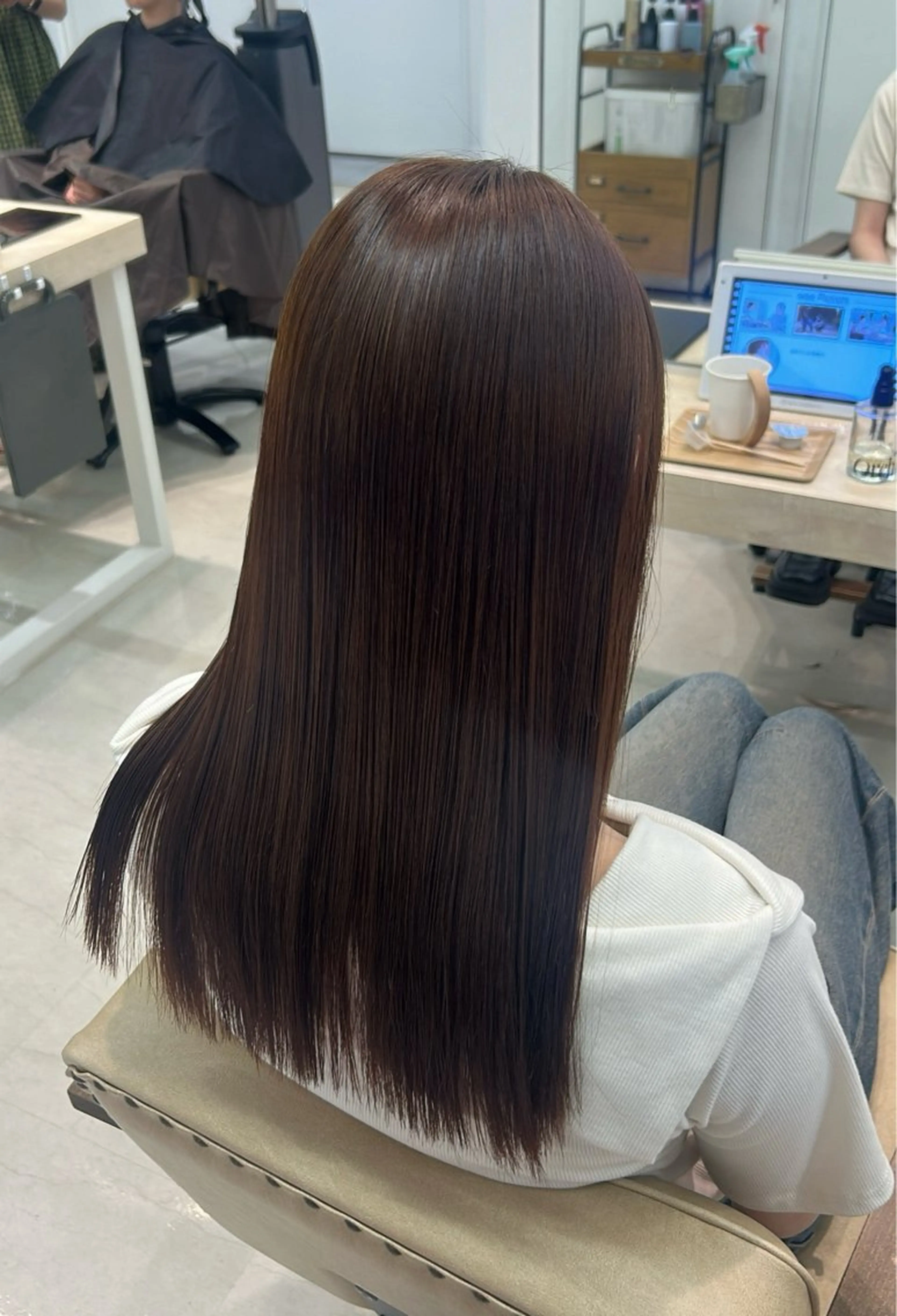 【就活応援📣❤️‍🔥】暗染めカラー＋メルティトリートメントの写真
