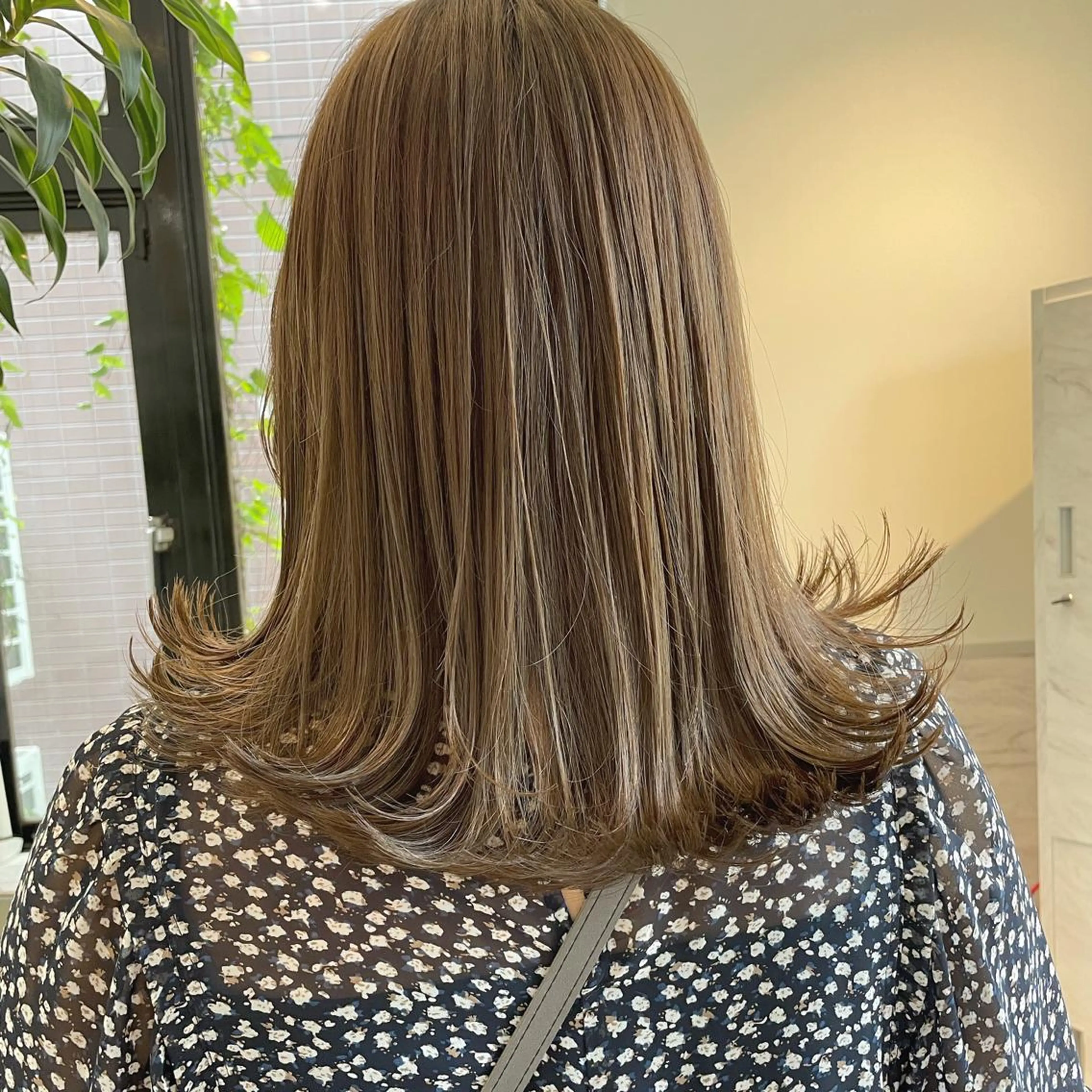 ミディアム カラー ベージュカラー ブリーチ ブリーチなしカラー 🫧透明感ヘア🫧 🧸竹花　彩希🧸のヘアスタイル