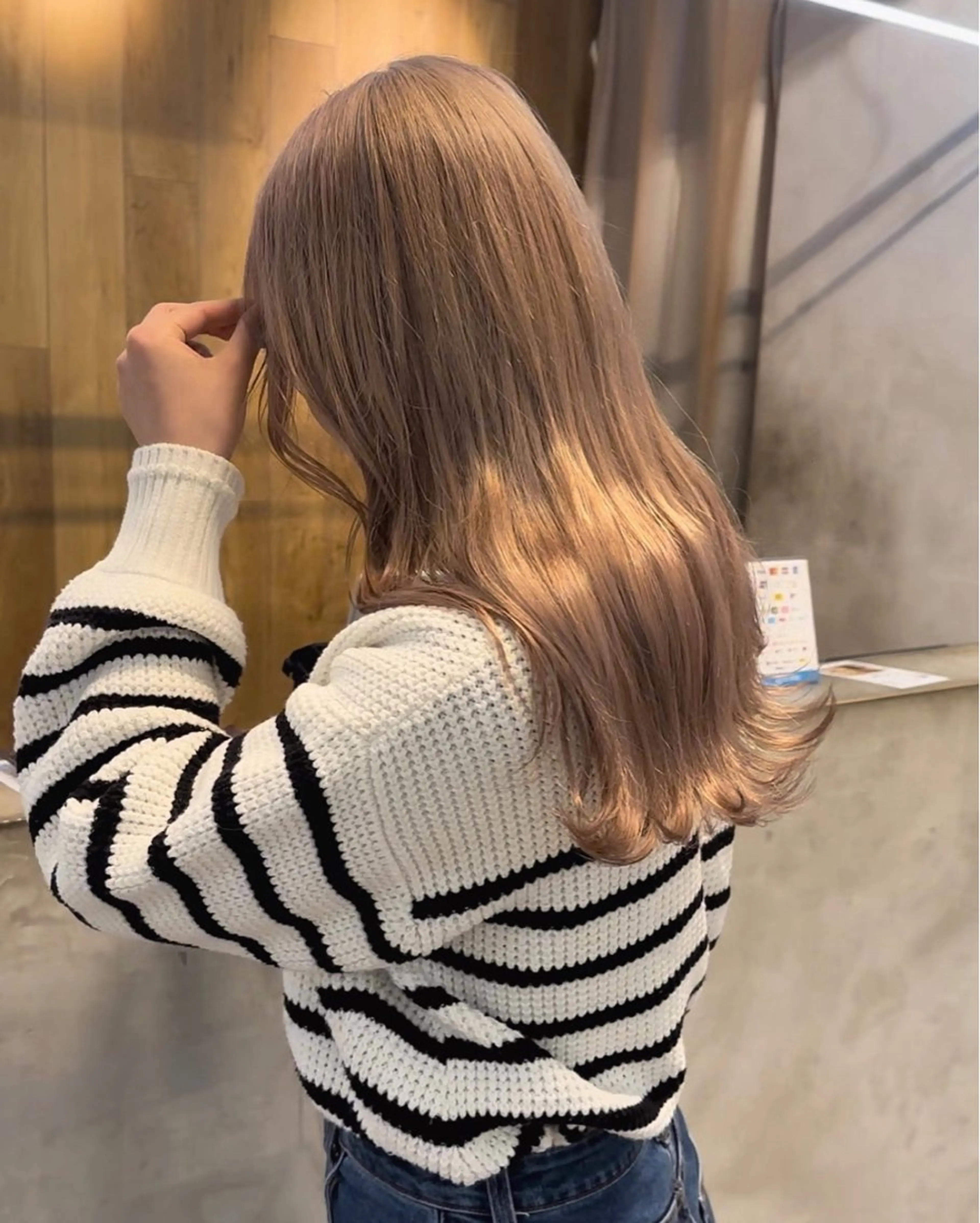 ロング カラー ブリーチ ハイトーンカラー ブリーチなしカラー ボブ ロング ヘアカラー REINA☁️透明感 カラー/ぷつっと♡のヘアスタイル