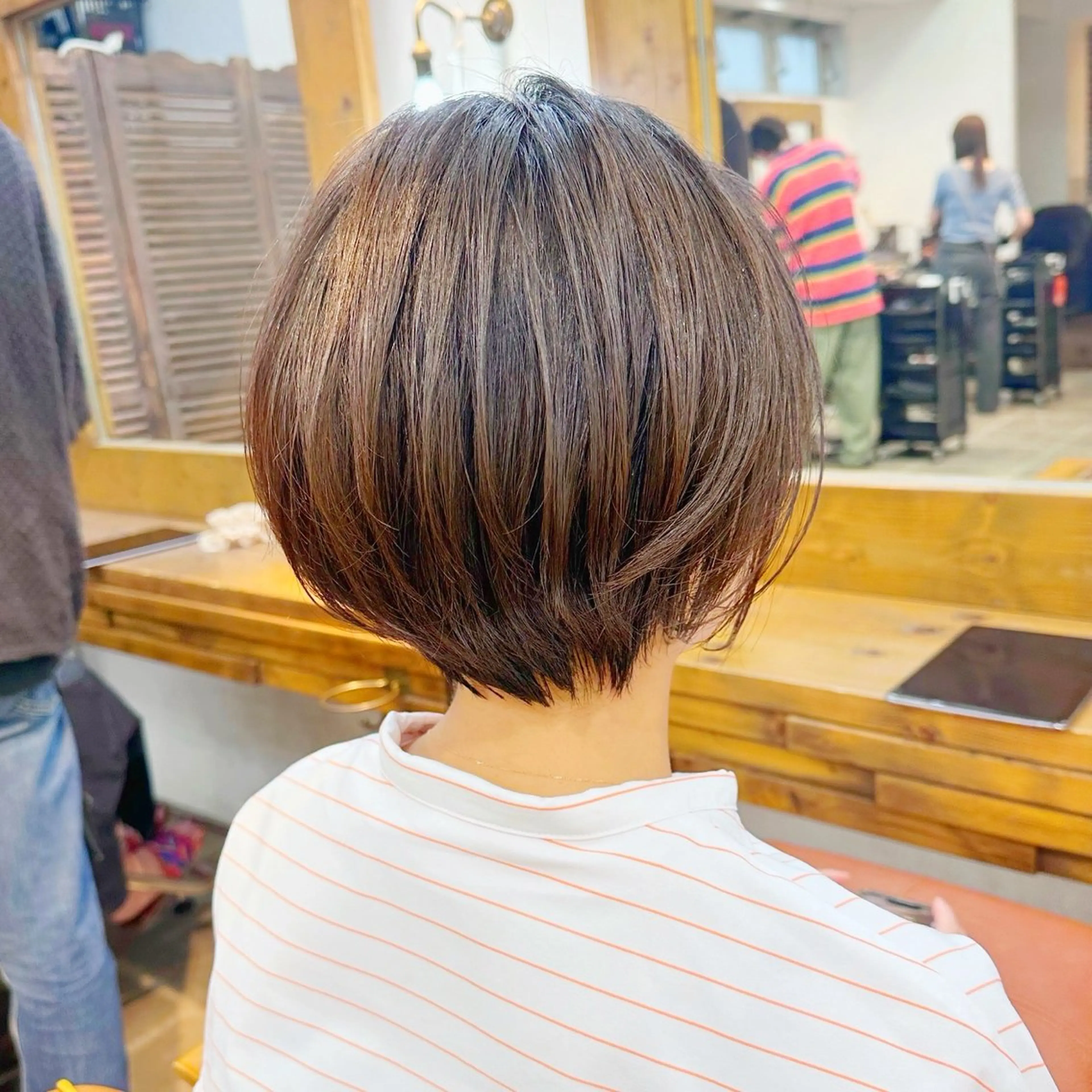 ショート ショートボブ ハンサムショート ボブ くせ毛 ショートヘア カット newline銀座所属・銀座ショート/ 大人ショート/金子涼のヘアスタイル