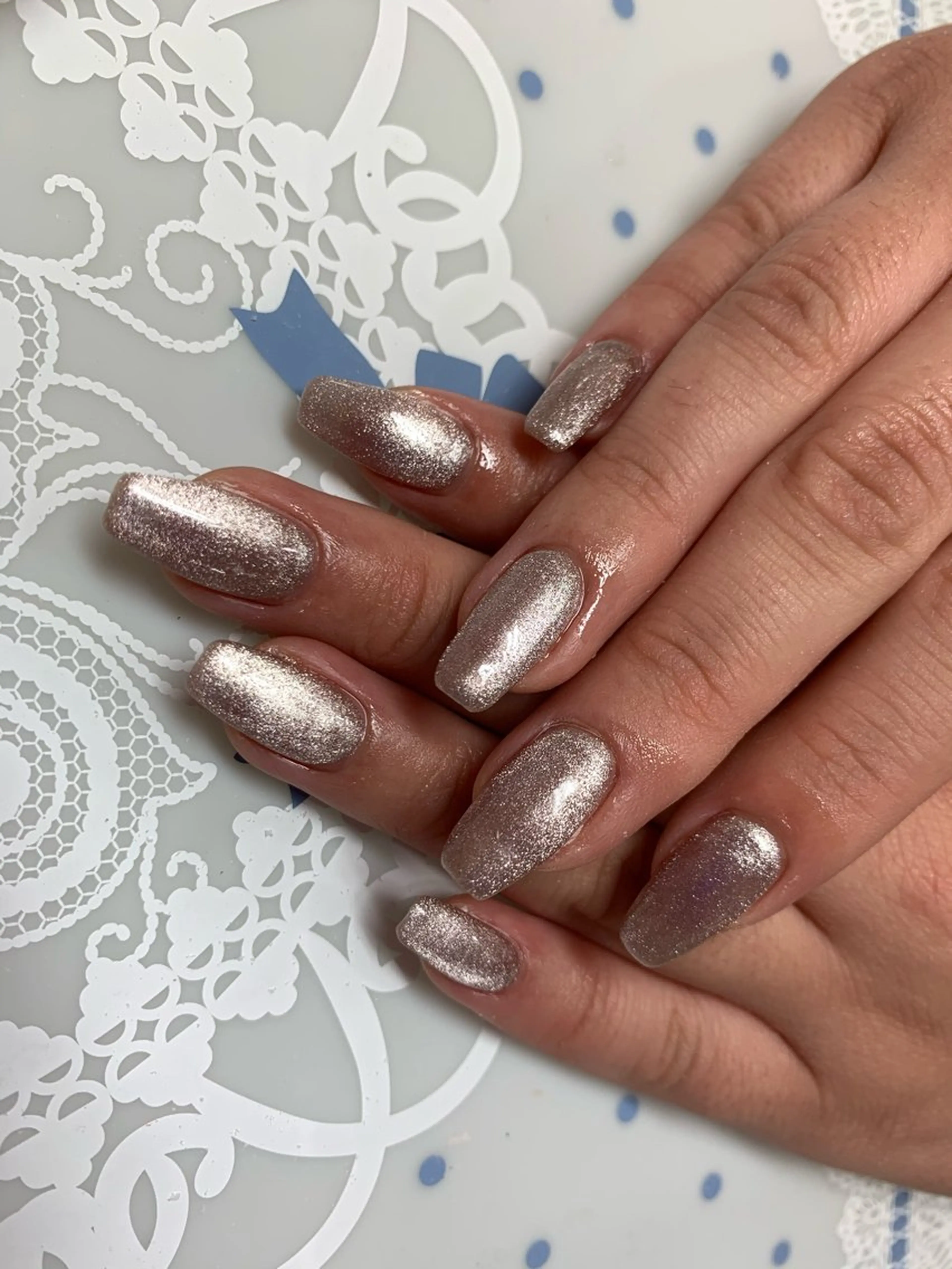 ネイル Miouミオン ネイルサロンのネイルデザイン