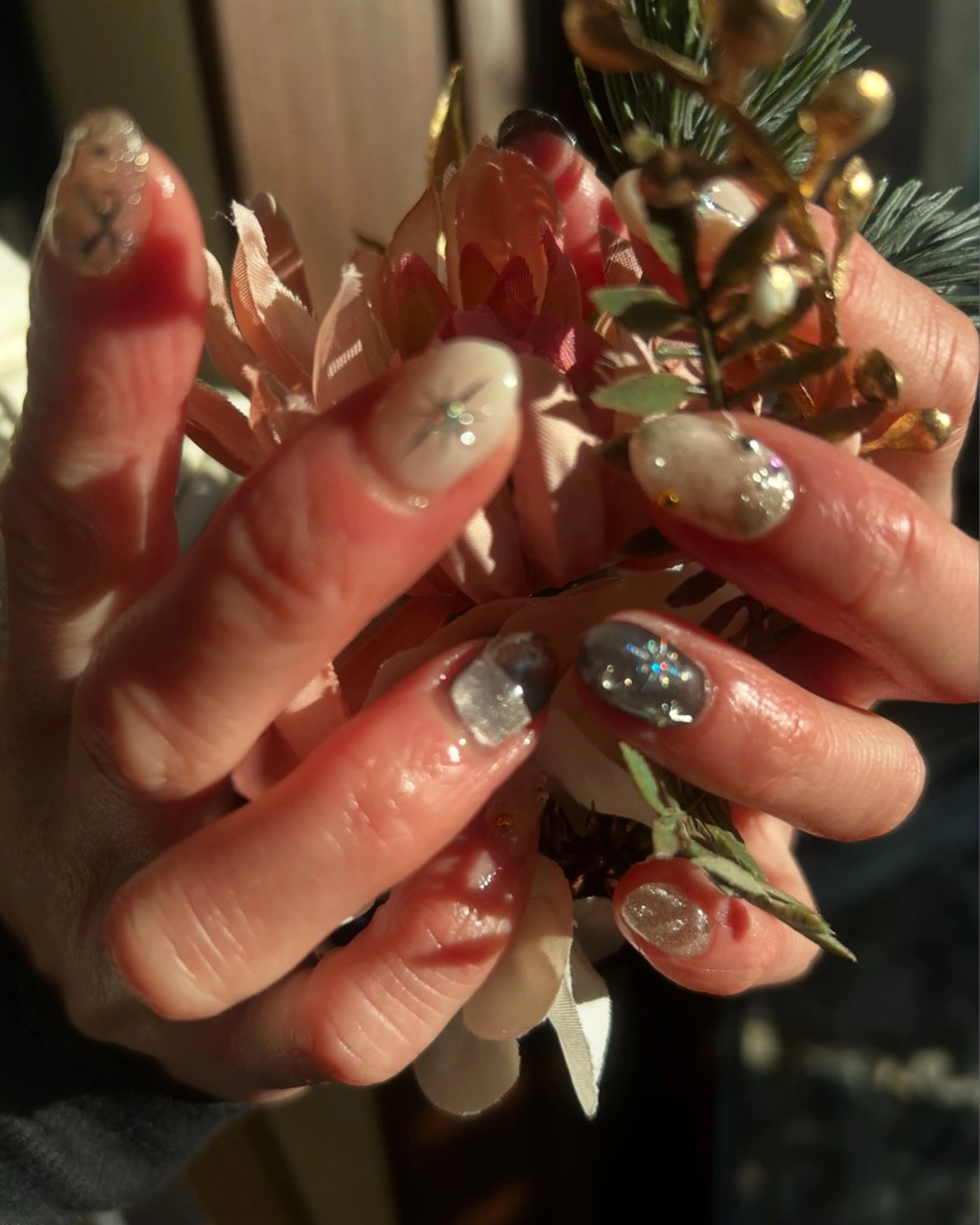 ネイル ハンドネイル Slow.Nail Tomomiのネイルデザイン