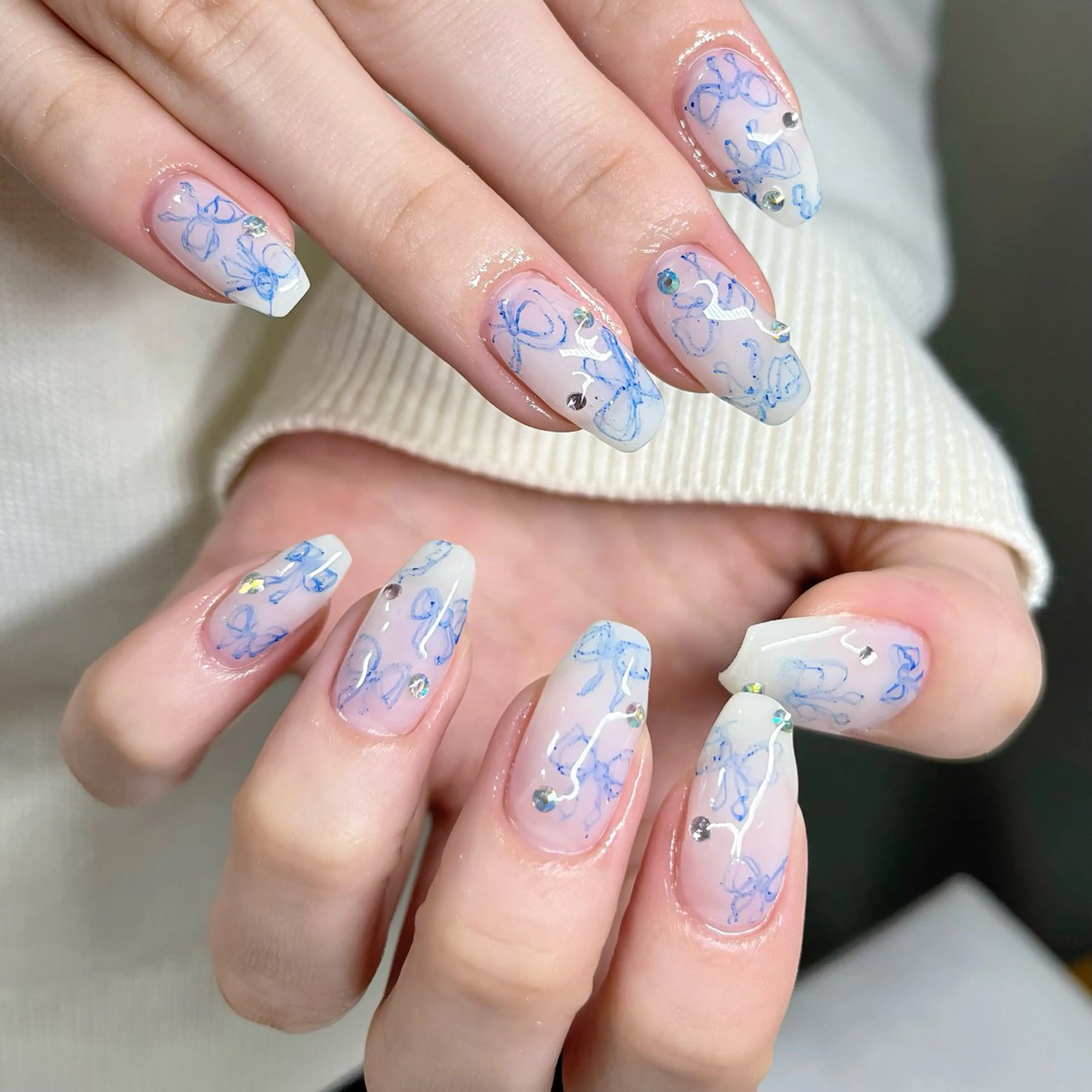 ネイル アートネイル オーロラネイル チークネイル フレンチネイル マグネットネイル ハンドネイル 🫧OPELIA NAIL渋谷🫧のネイルデザイン