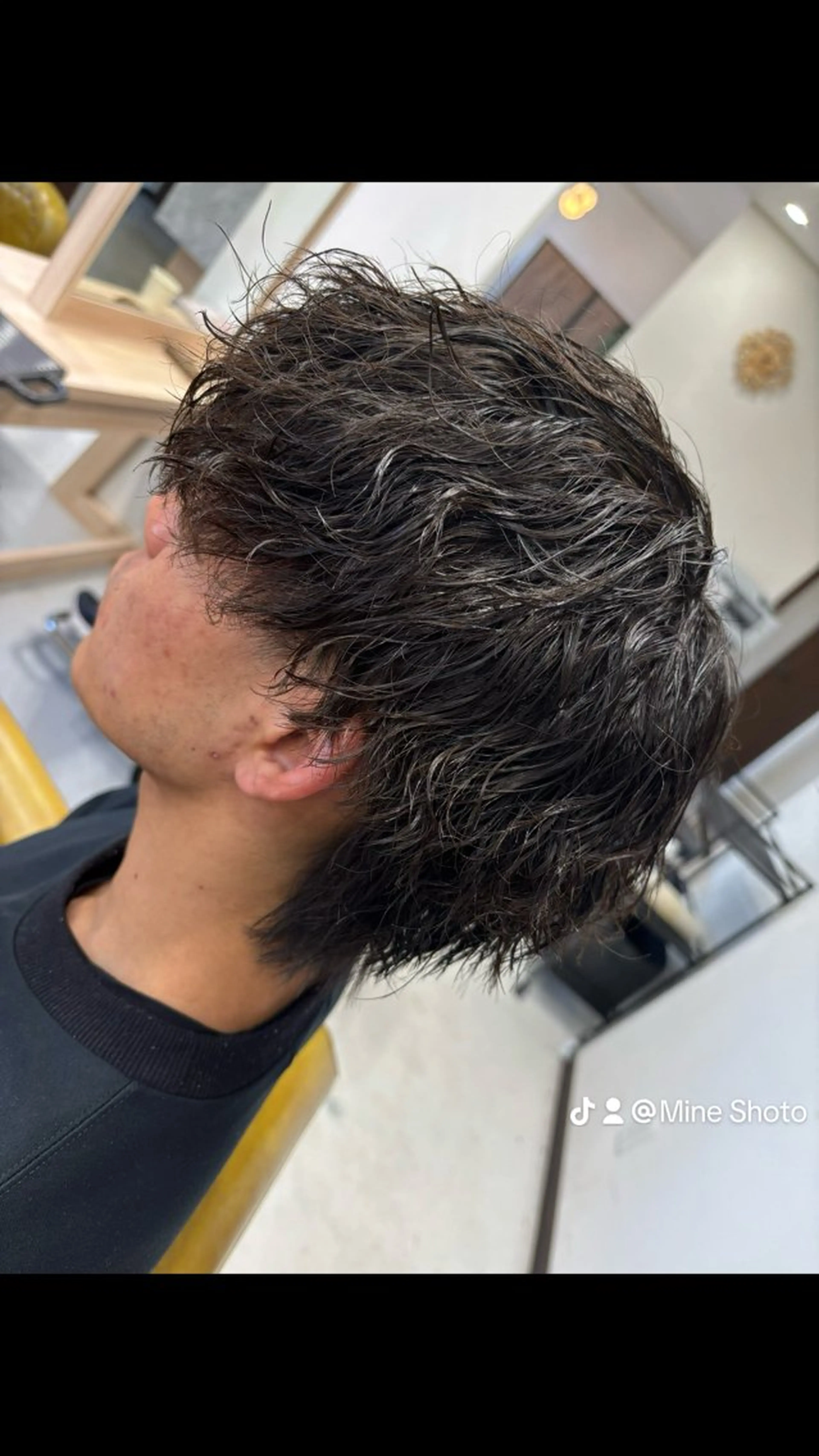 ショート パーマ メンズ メンズウルフカット ウルフカット カット パーマ トリートメント 峯 渉人のヘアスタイル