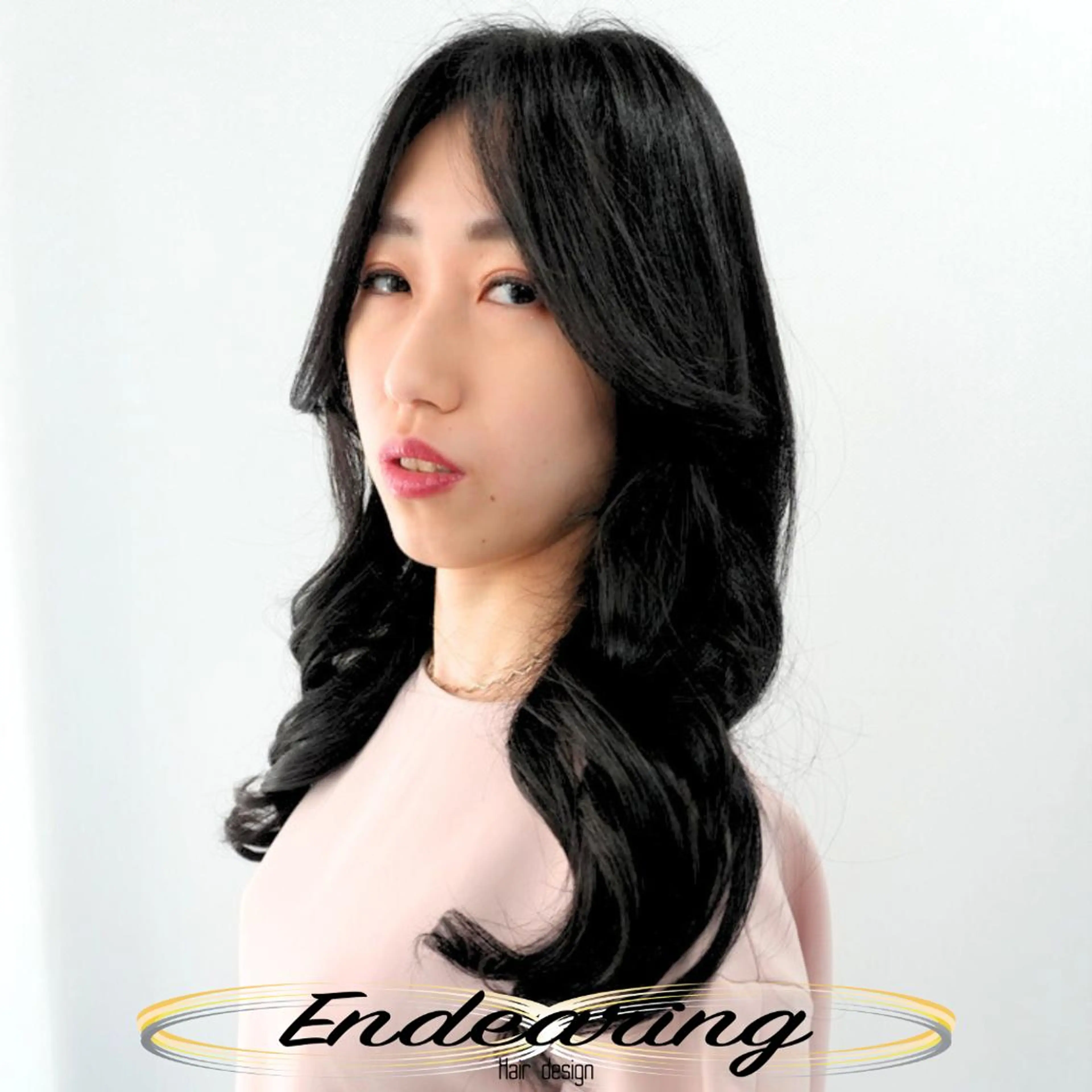 ロング くびれヘア 韓国風ヘア レイヤーカット ロング 似合わせカット カット Endearing 銀座/レイヤーカットのヘアスタイル