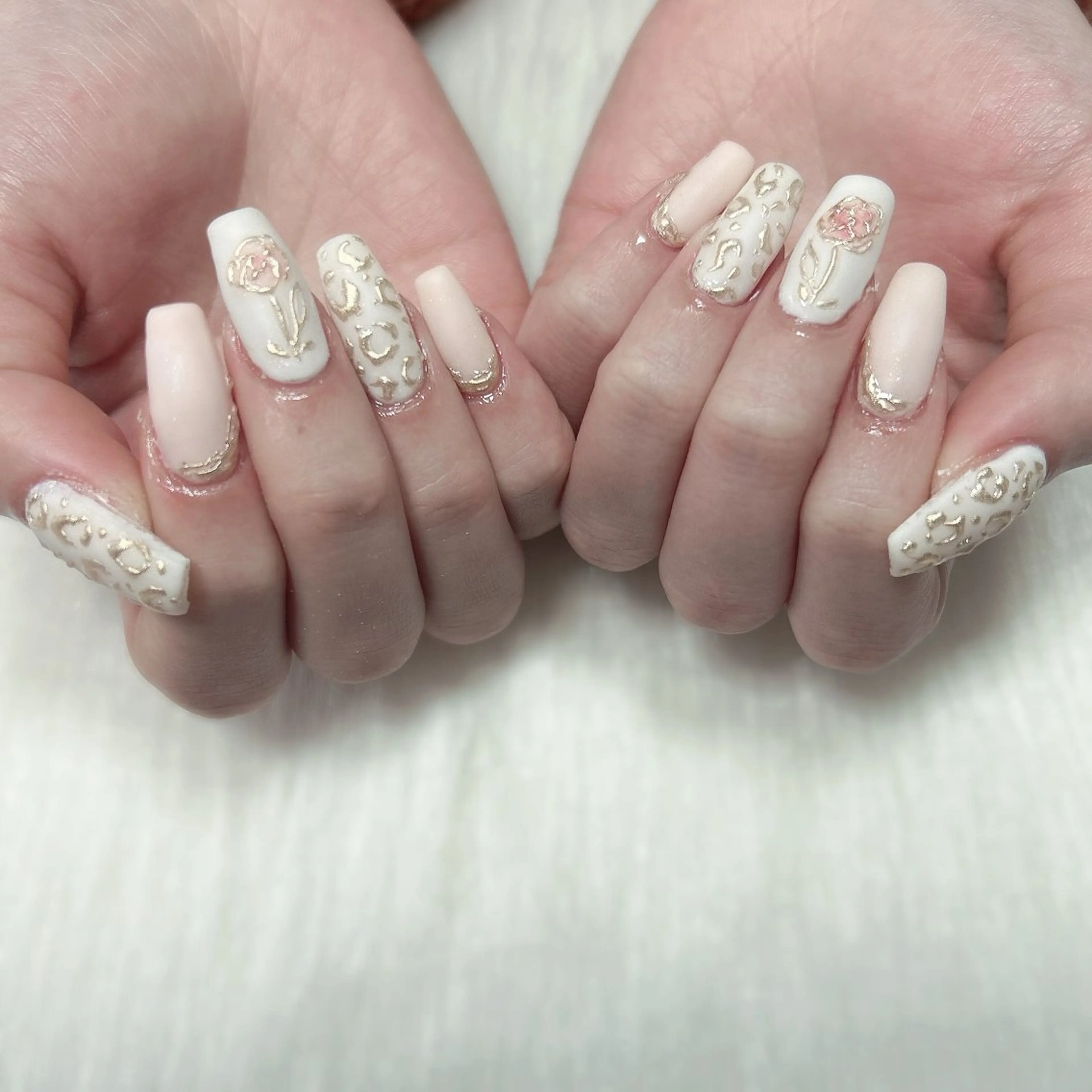 ネイル ハンドネイル フットネイル Adite nailのネイルデザイン