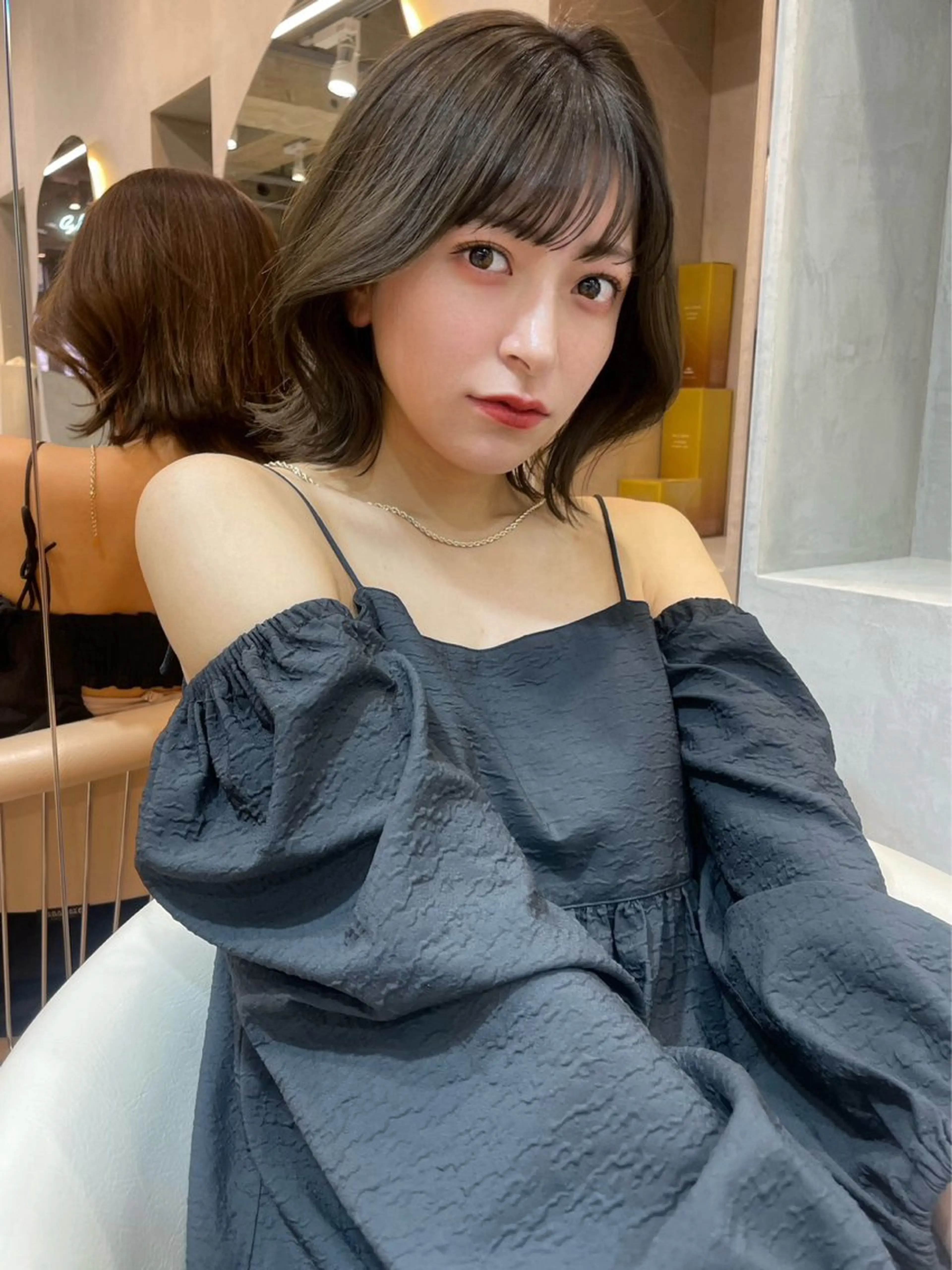 ミディアム カラー ボブ 顔周りカット 韓国風ヘア レイヤーカット ショート特化/ 似合わせカット/高津のヘアスタイル