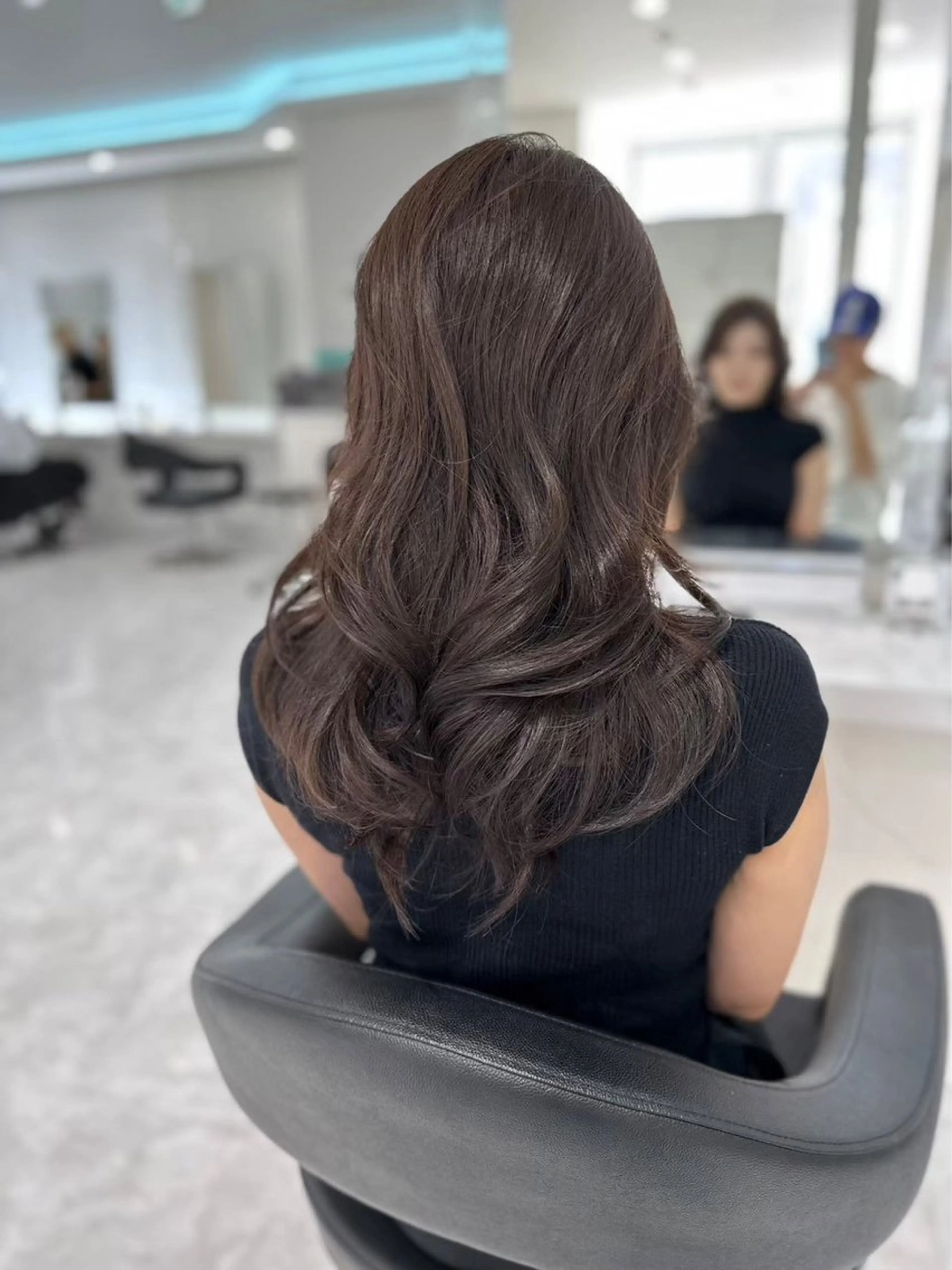 ロング 大人っぽベージュ🤍 レイヤーRikutoのヘアスタイル