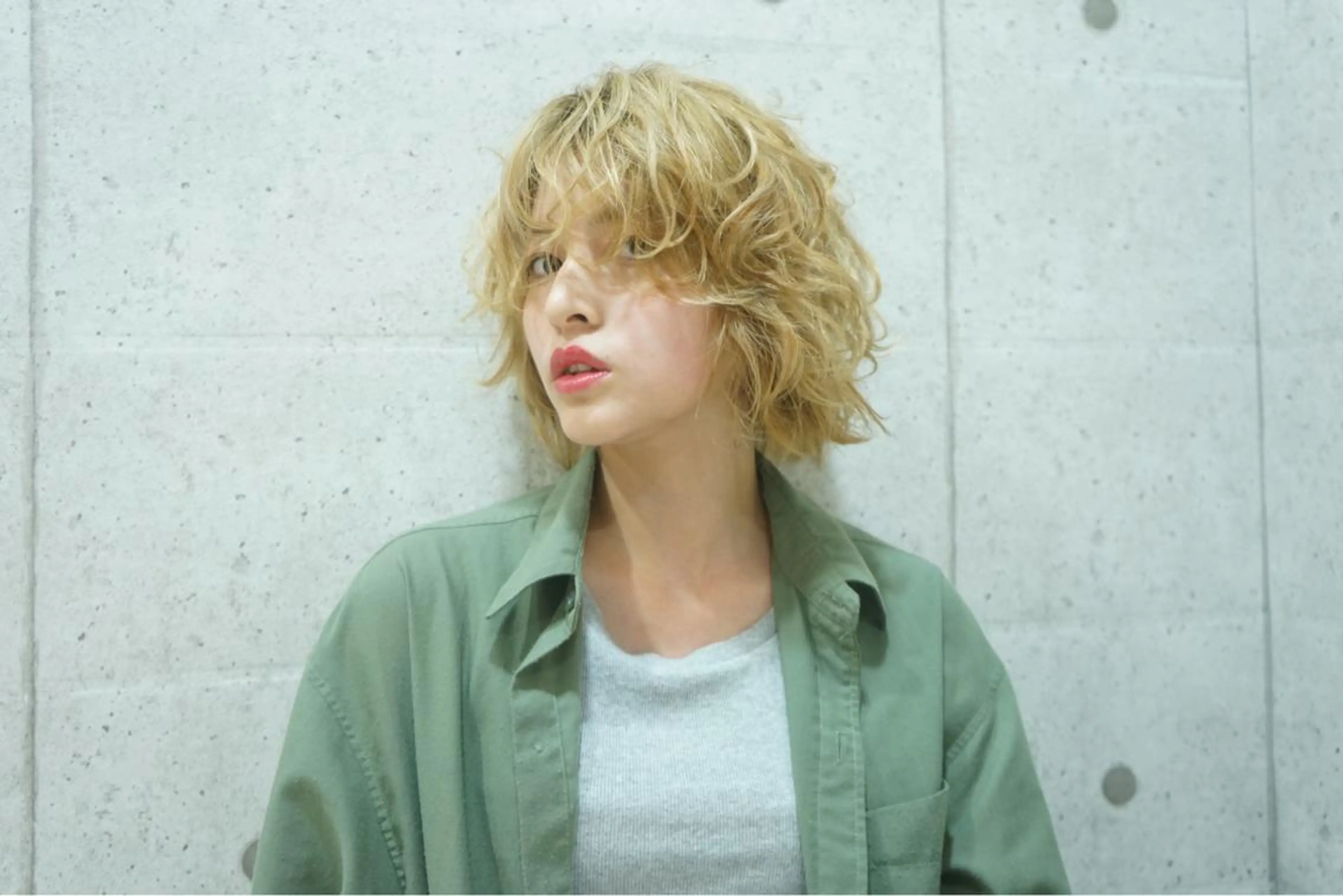 ミディアム カラー パーマ 可愛いを作る神 ナオヒロのヘアスタイル