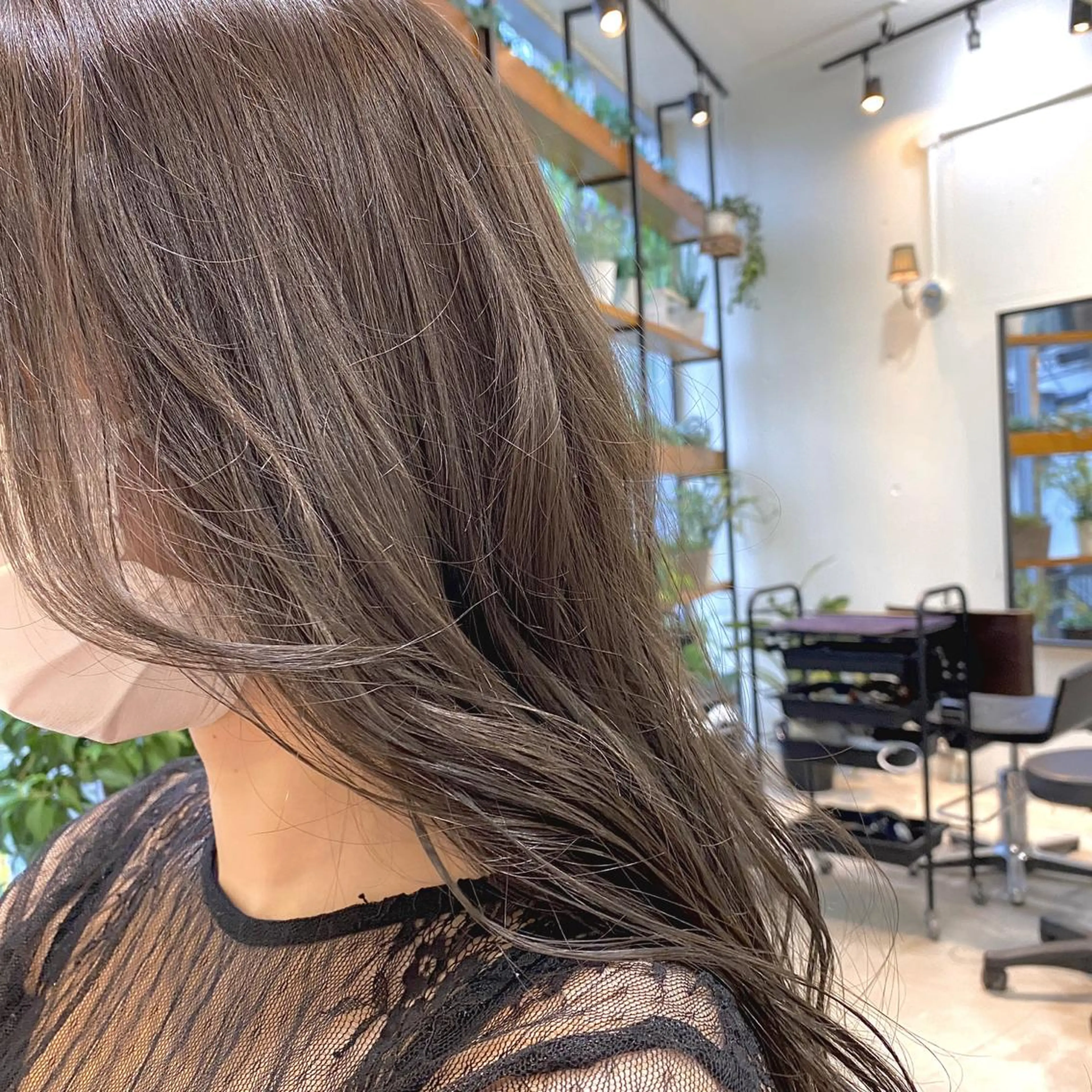 セミロング カラー ヘアアレンジ ヘアカラー トリートメント ヘッドスパ tane.所属・【ダメージレス施術】 【透明感】北村 拓也のヘアスタイル