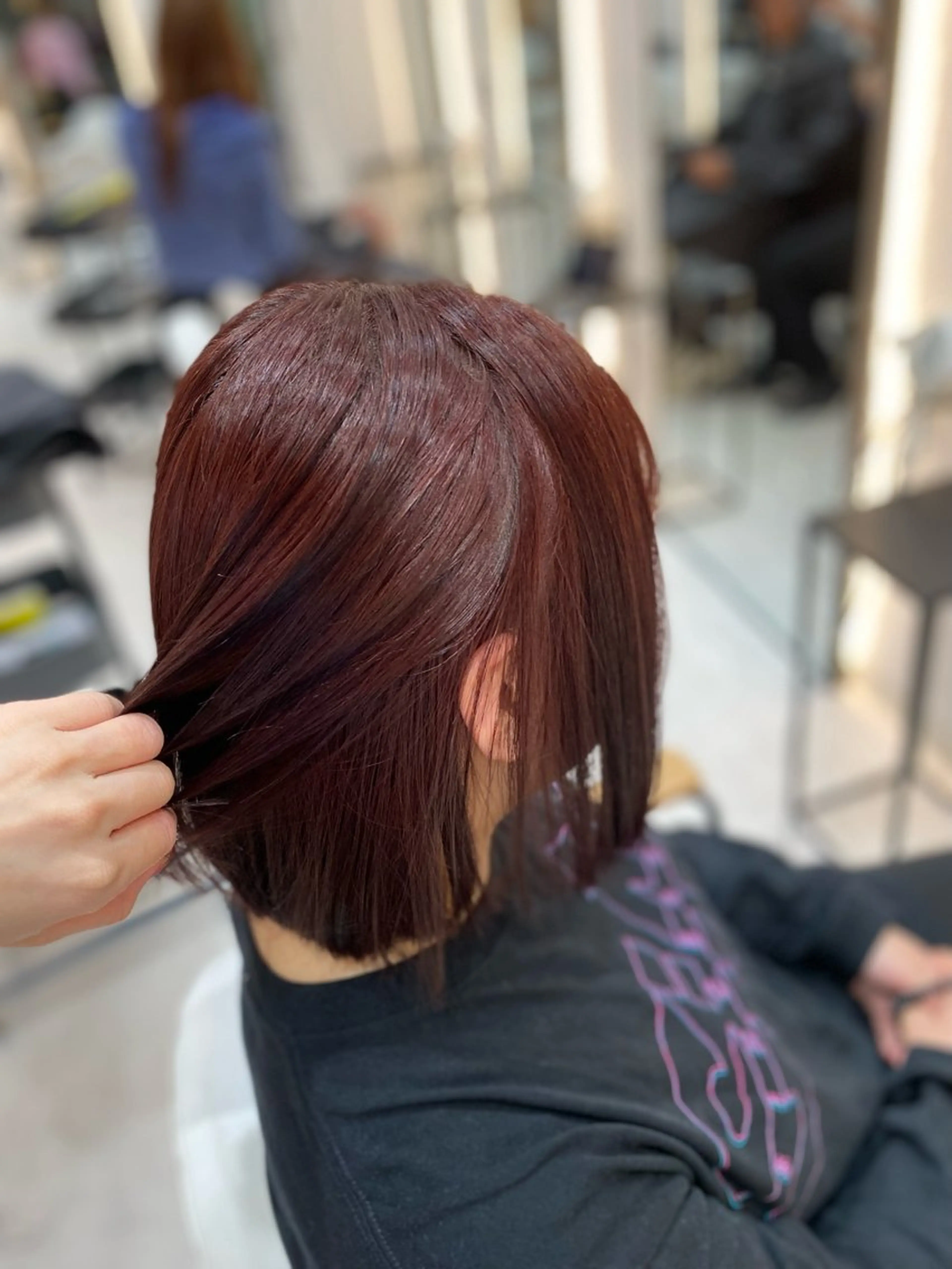 ショート カラー ダブルカラー レッドカラー カット ヘアカラー トリートメント 艶髪・透明感カラー・ 韓国ヘア・Yuriのヘアスタイル