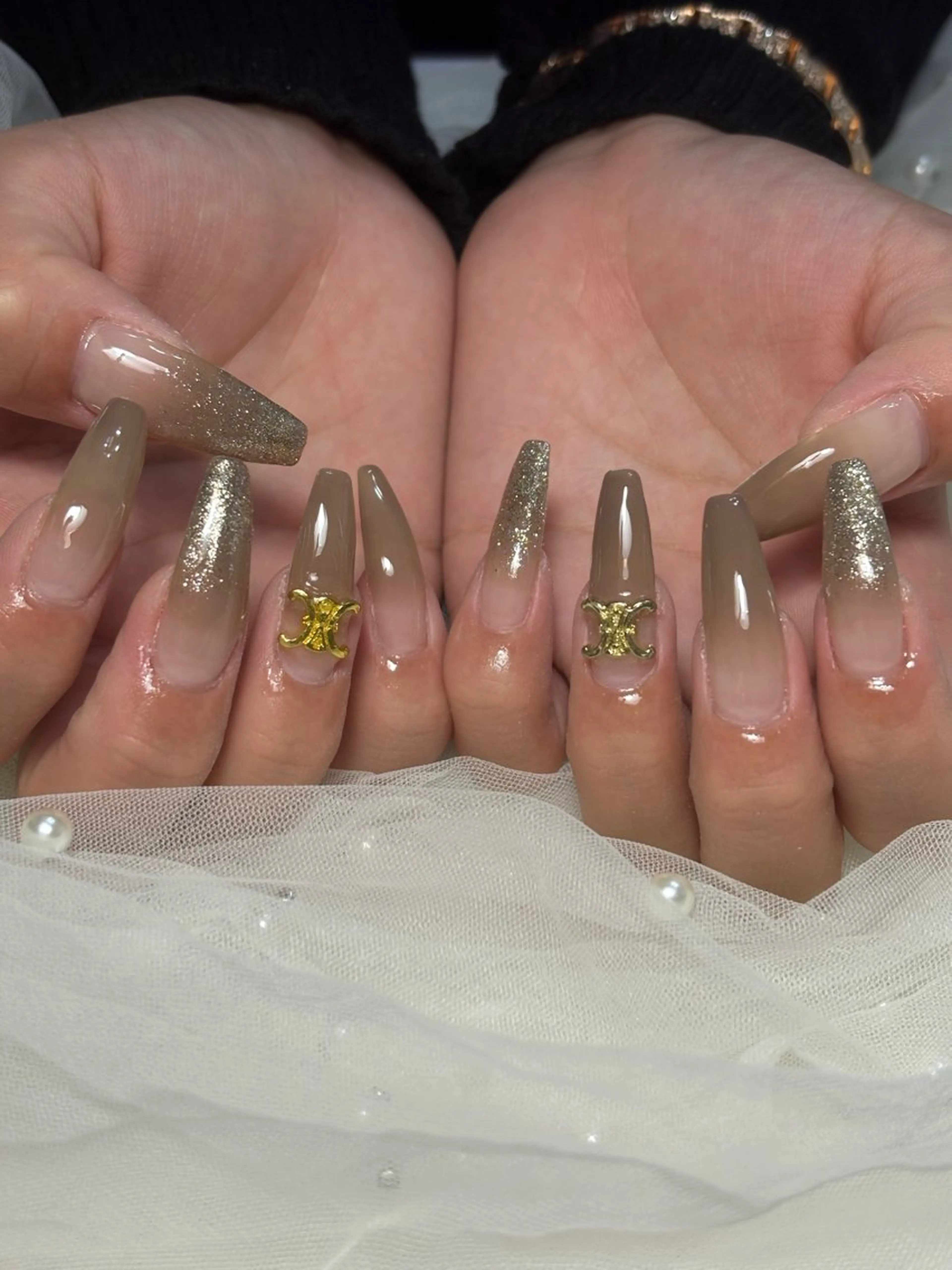 ネイル ハンドネイル フットネイル ✴︎ Delightのネイルデザイン