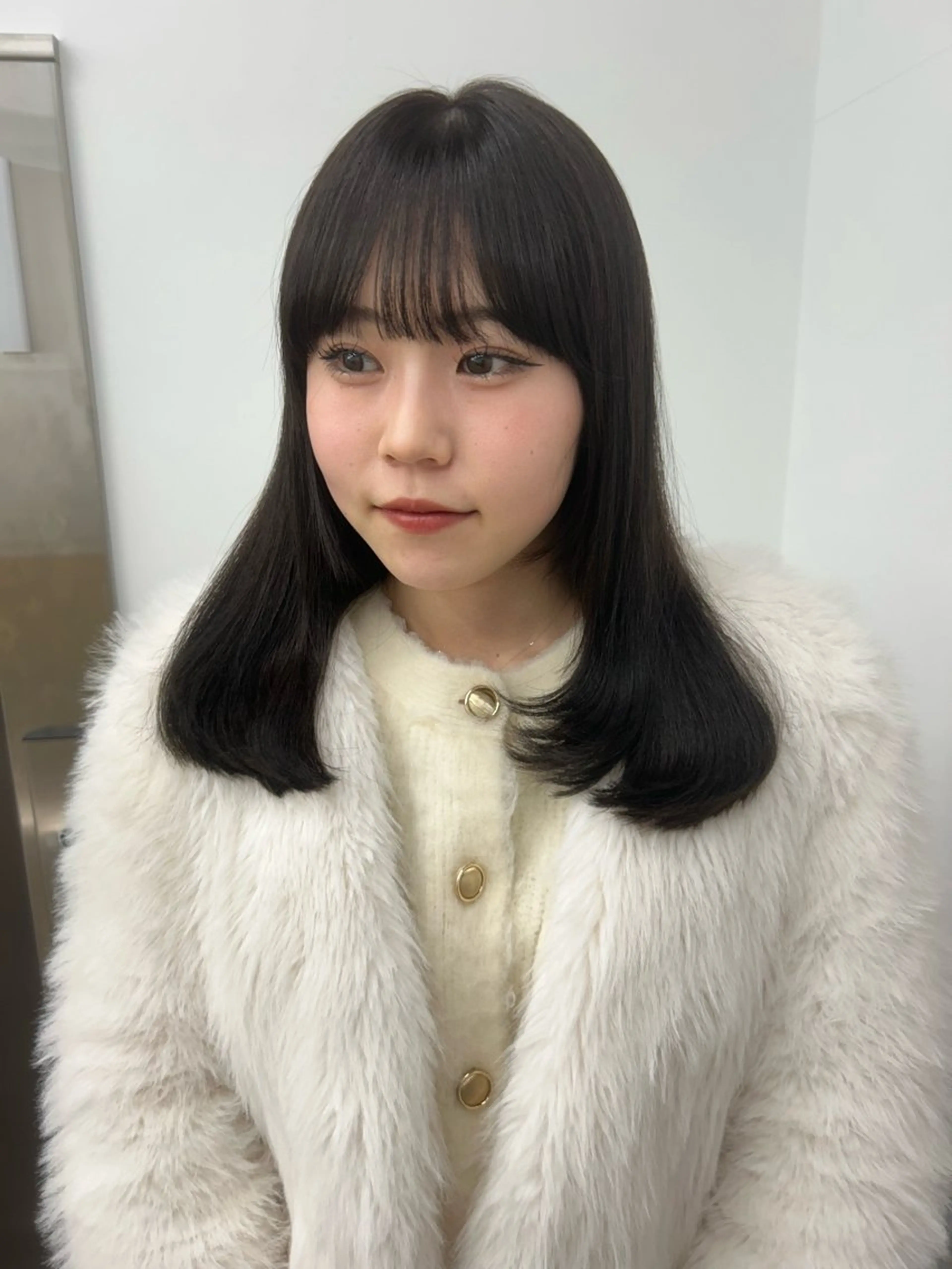 セミロング ヘアカラー トリートメント 透け感カラー / ストレート/ハルカのヘアスタイル