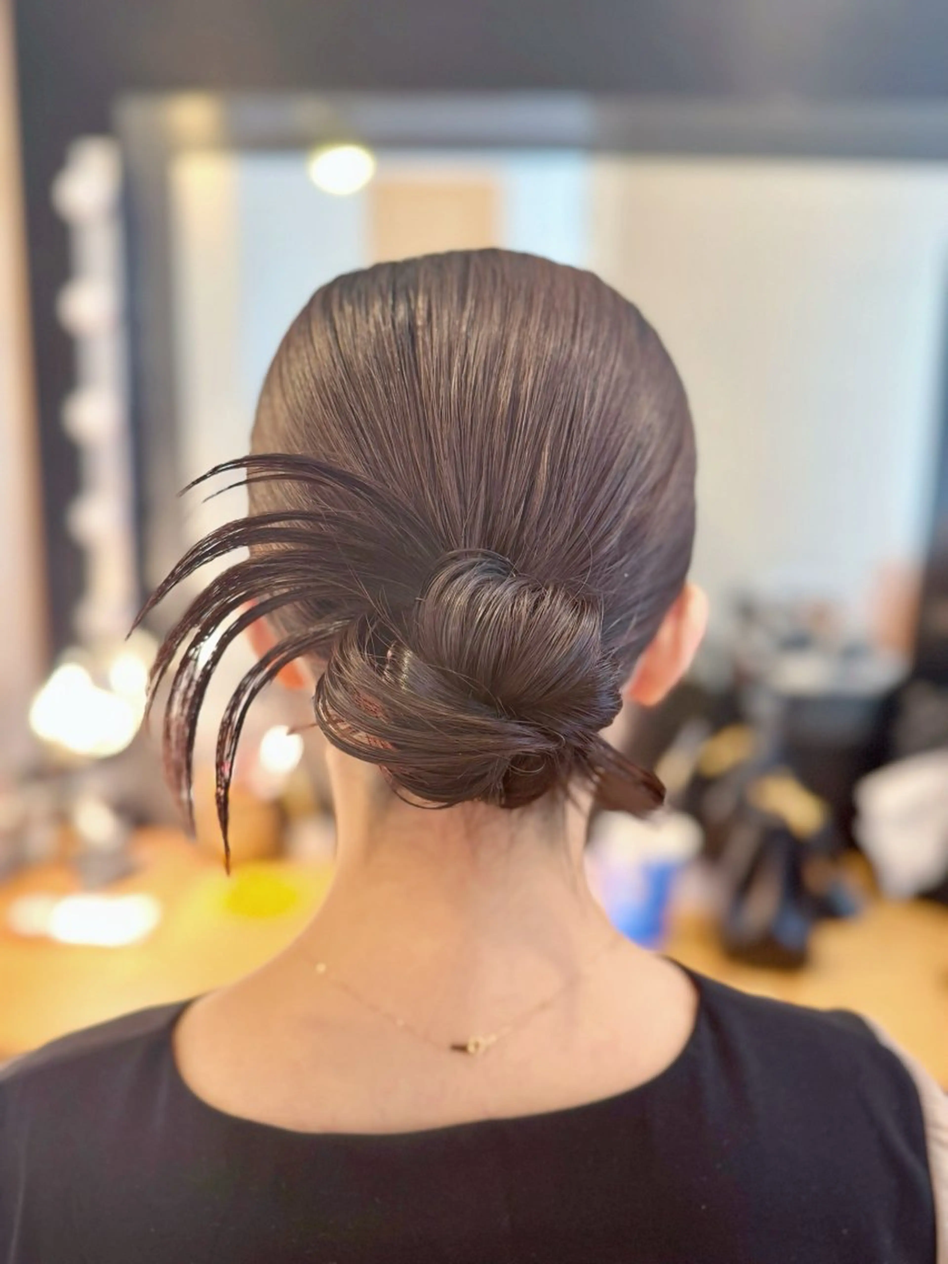 ミディアム ヘアセット ヘアメイク/ エステ/バーガスのヘアスタイル