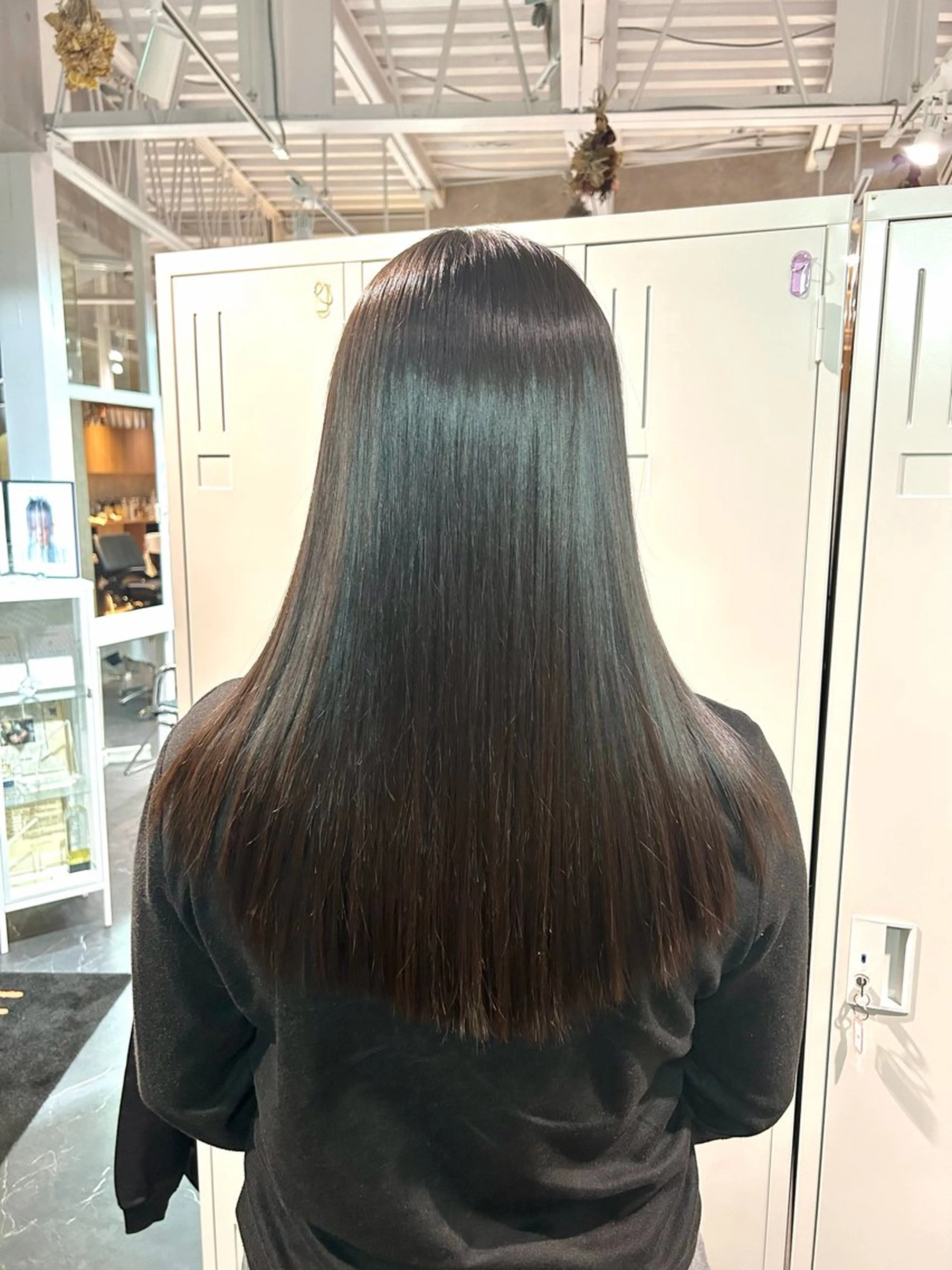 セミロング カット 縮毛矯正 Ⅲ_en hair所属・寺澤 歩佳のヘアスタイル