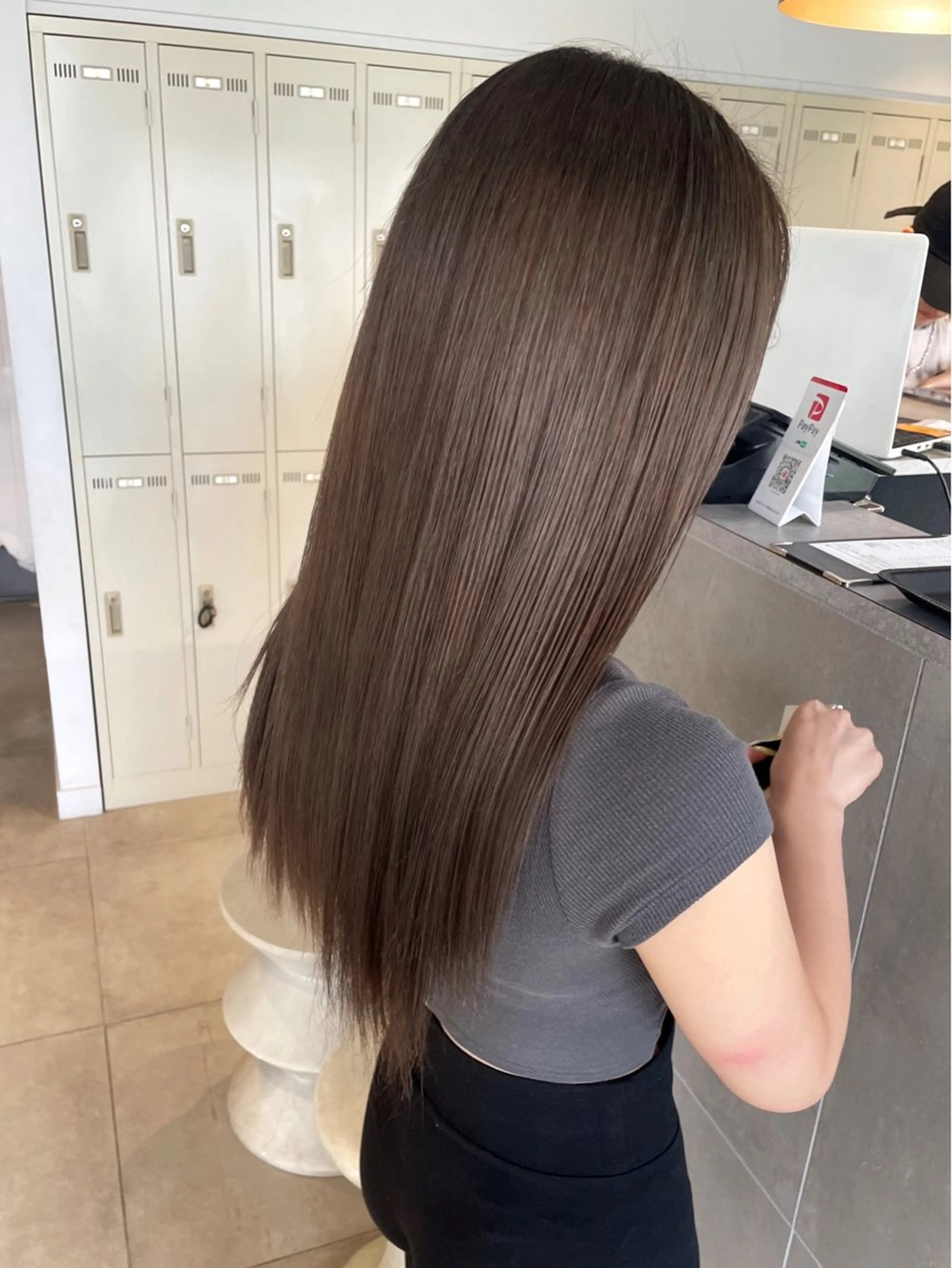 ロング カラー ベージュカラー ブラウンカラー ブラウンベージュ レイヤー/髪質改善カ ラ-🤍津田奈々美‎のヘアスタイル