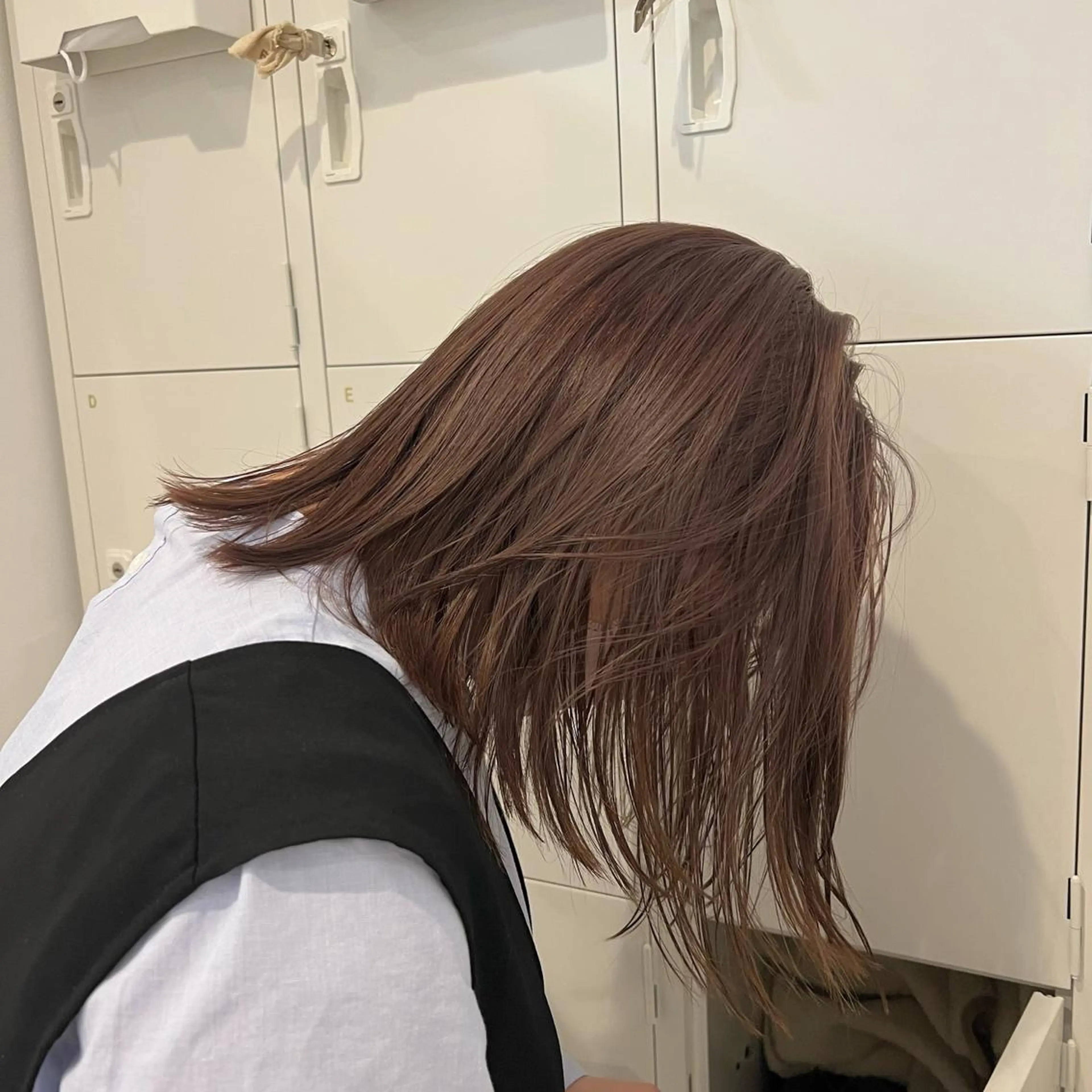 ミディアム カラー kakeru レイヤーボブパーマのヘアスタイル