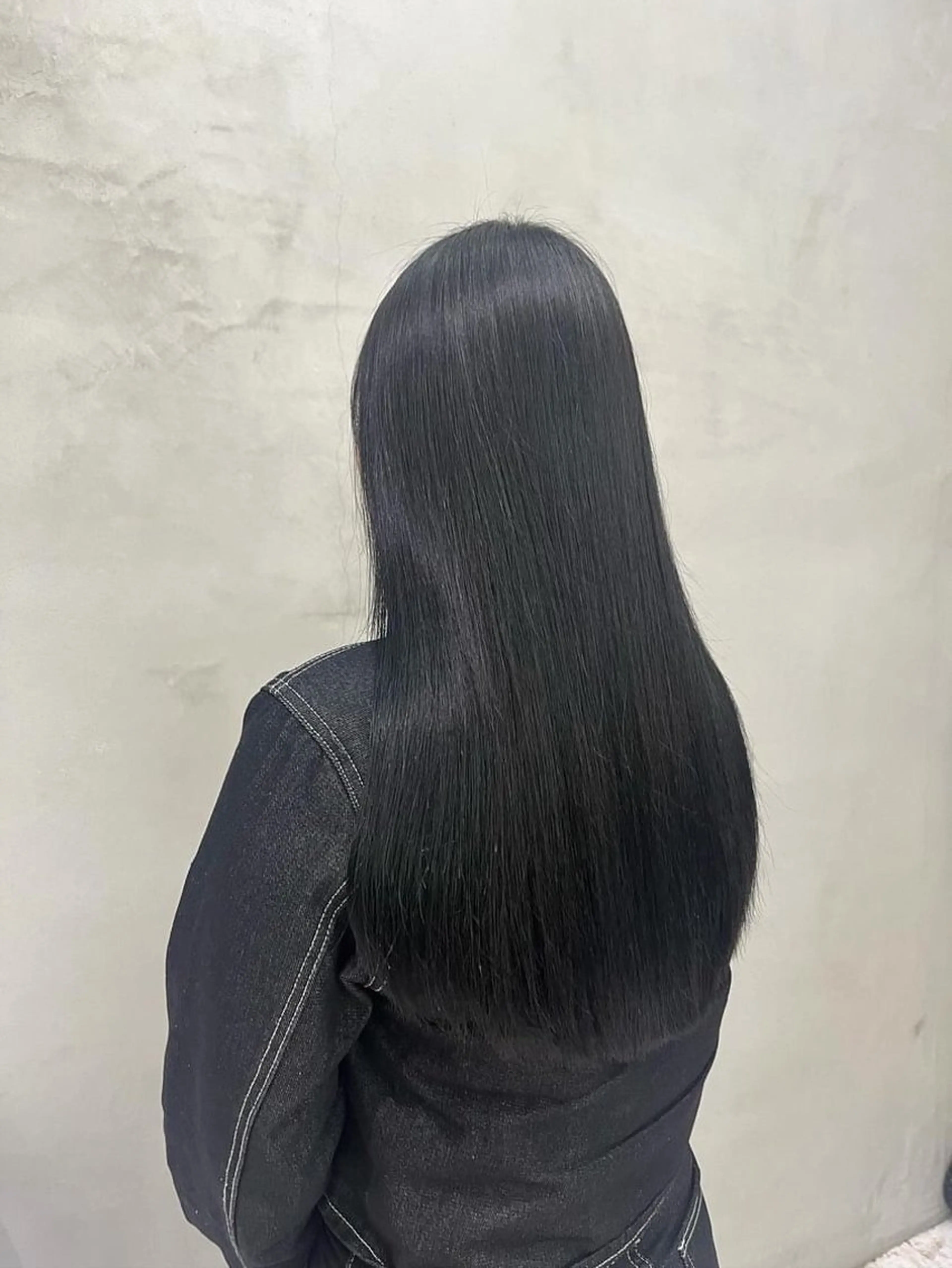 ロング 韓国風ヘア issa academyのヘアスタイル