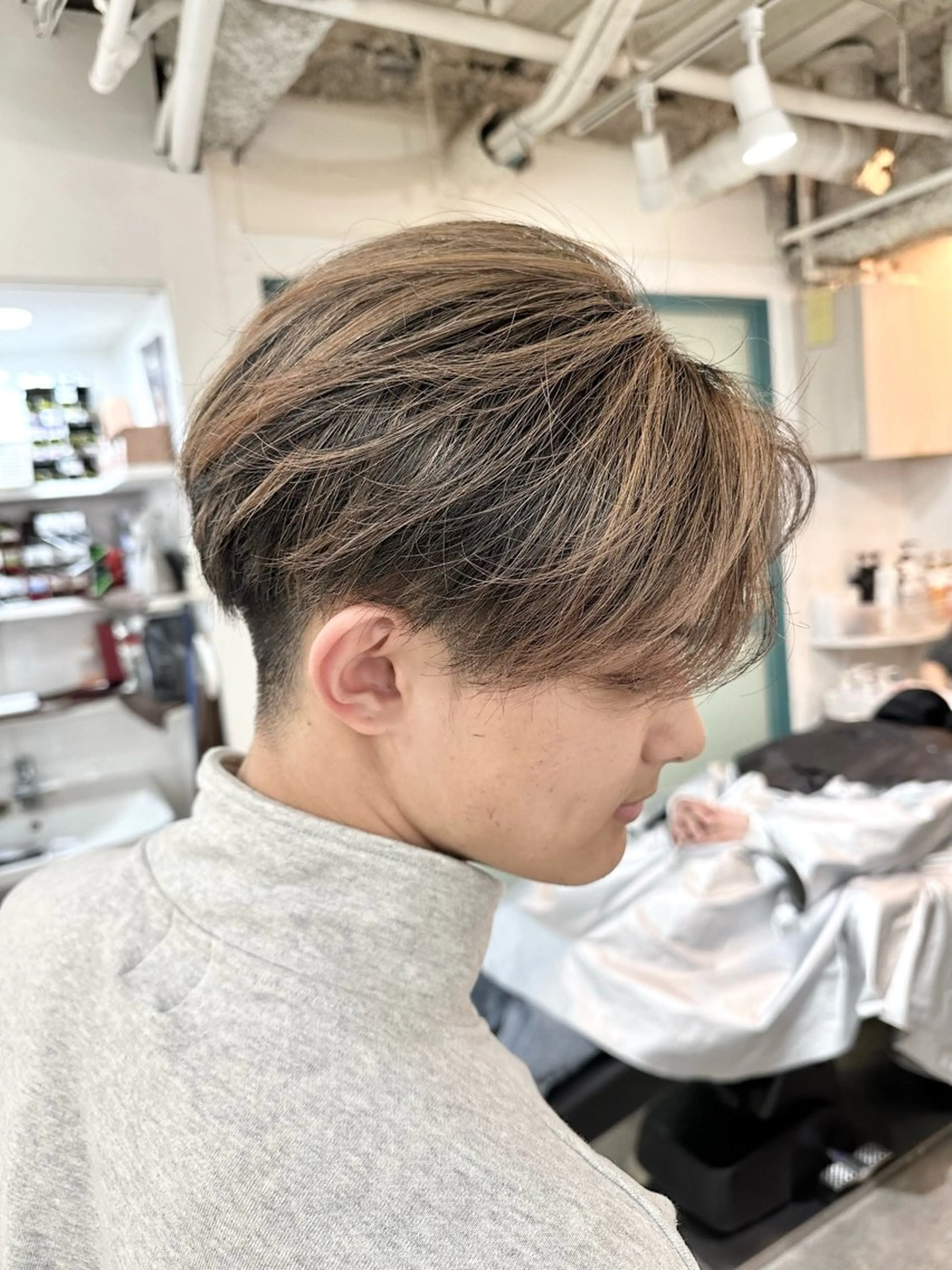 ショート カラー ヘアアレンジ メンズ メンズバレイヤージュ バレイヤージュ レイヤーカット SALOWIN京都河原町Suite店所属・外国人風レイヤー/ ハイトーンSHUのヘアスタイル
