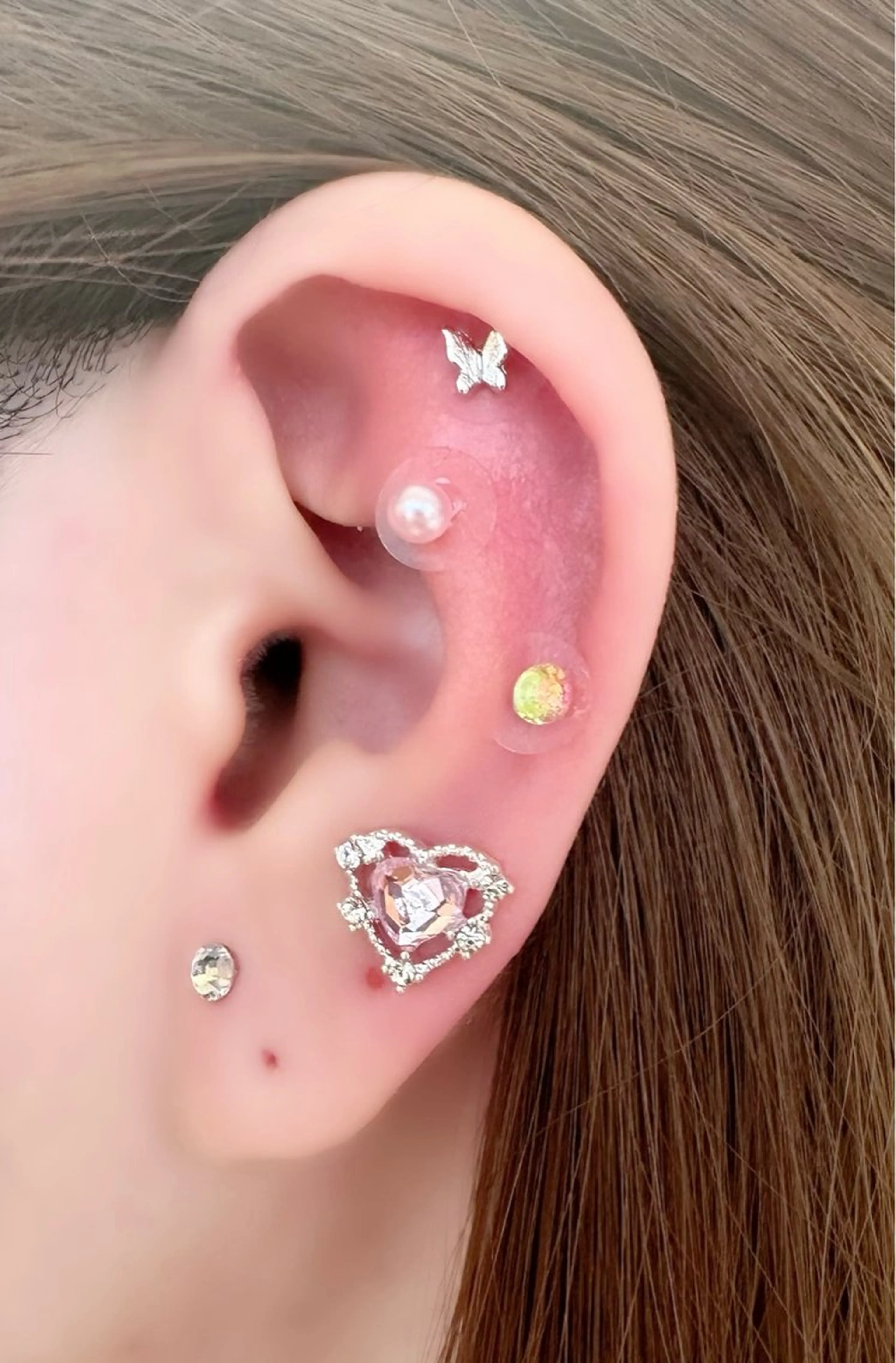 【10名様限定】耳ツボジュエリー💎両耳計15粒✨通常5,850円→3,500円に🌟話題の耳ツボをお得に体験✨の写真