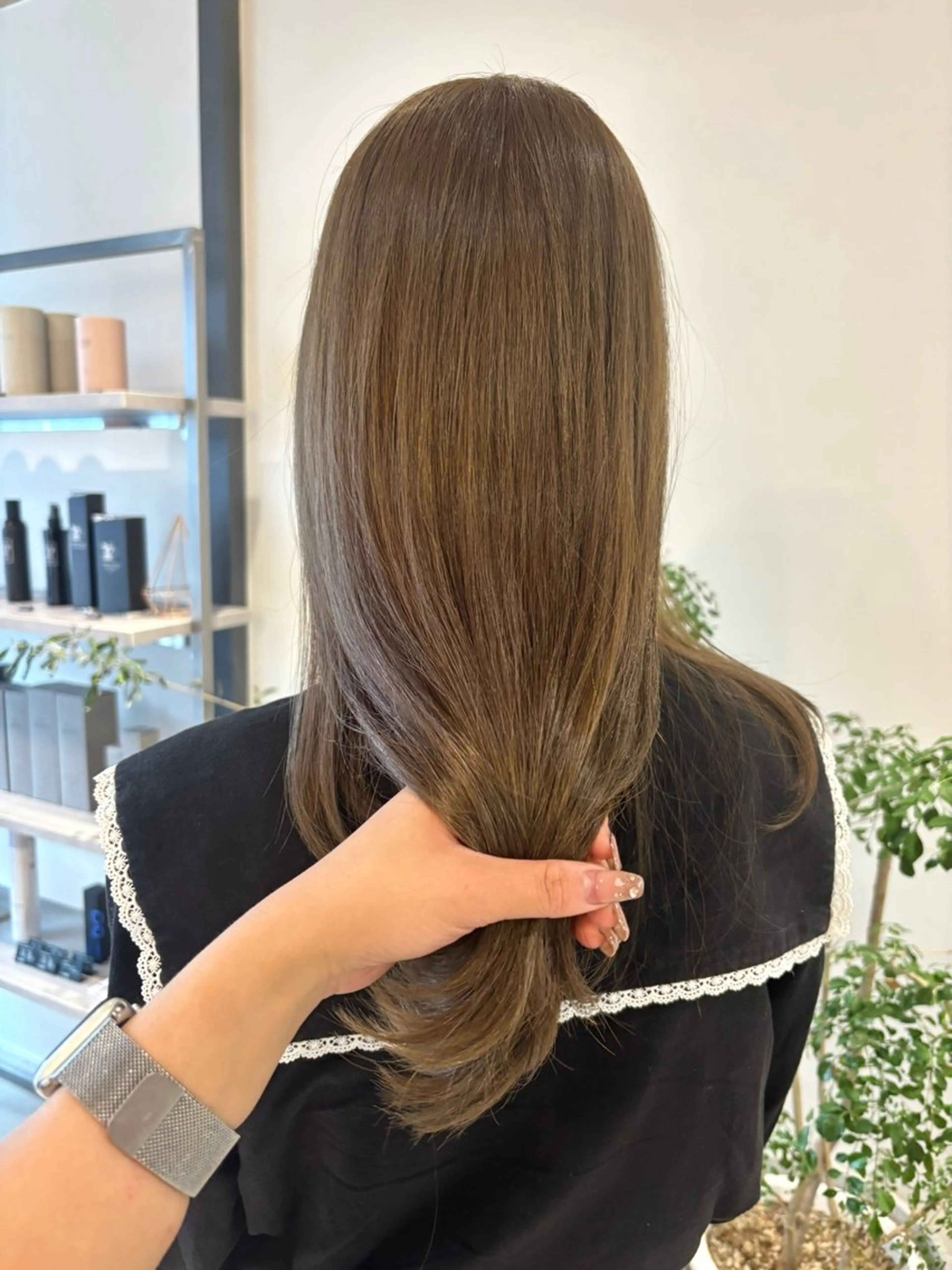 セミロング カラー ベージュカラー 透明感カラー オリーブベージュ カット ヘアカラー 透明感カラー/ レイヤーkotonoのヘアスタイル