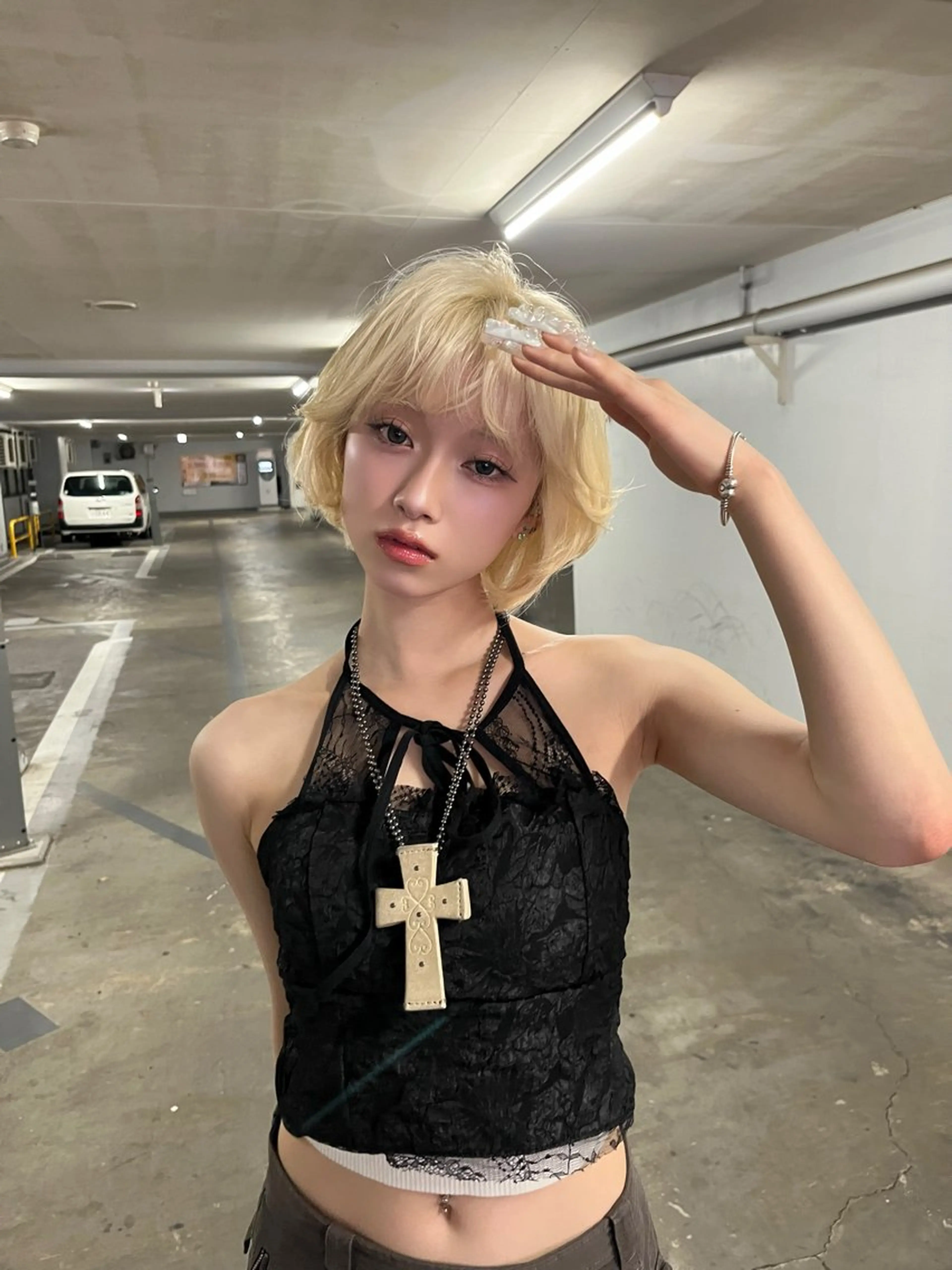 ショート カラー ベージュカラー ブロンド ホワイトブロンド ボブ ハイレイヤー ヘアカラー トリートメント 透明感カラー🩵🩵 韓国ヘアkanatoのヘアスタイル