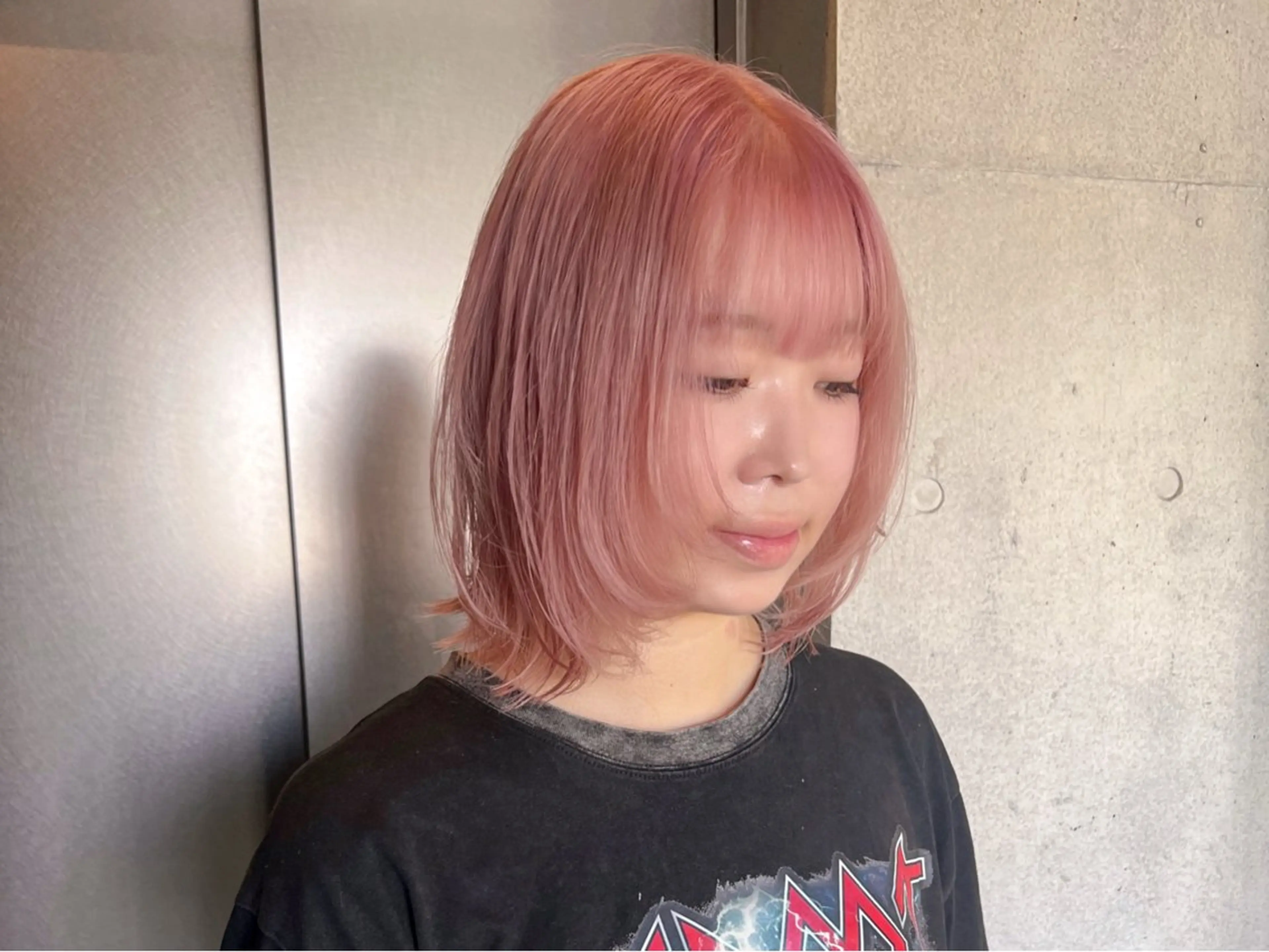 ミディアム カラー ブリーチ 透明感カラー カット ヘアカラー トリートメント 自分だけの/暖色/ レイヤー/ゆいかずきのヘアスタイル
