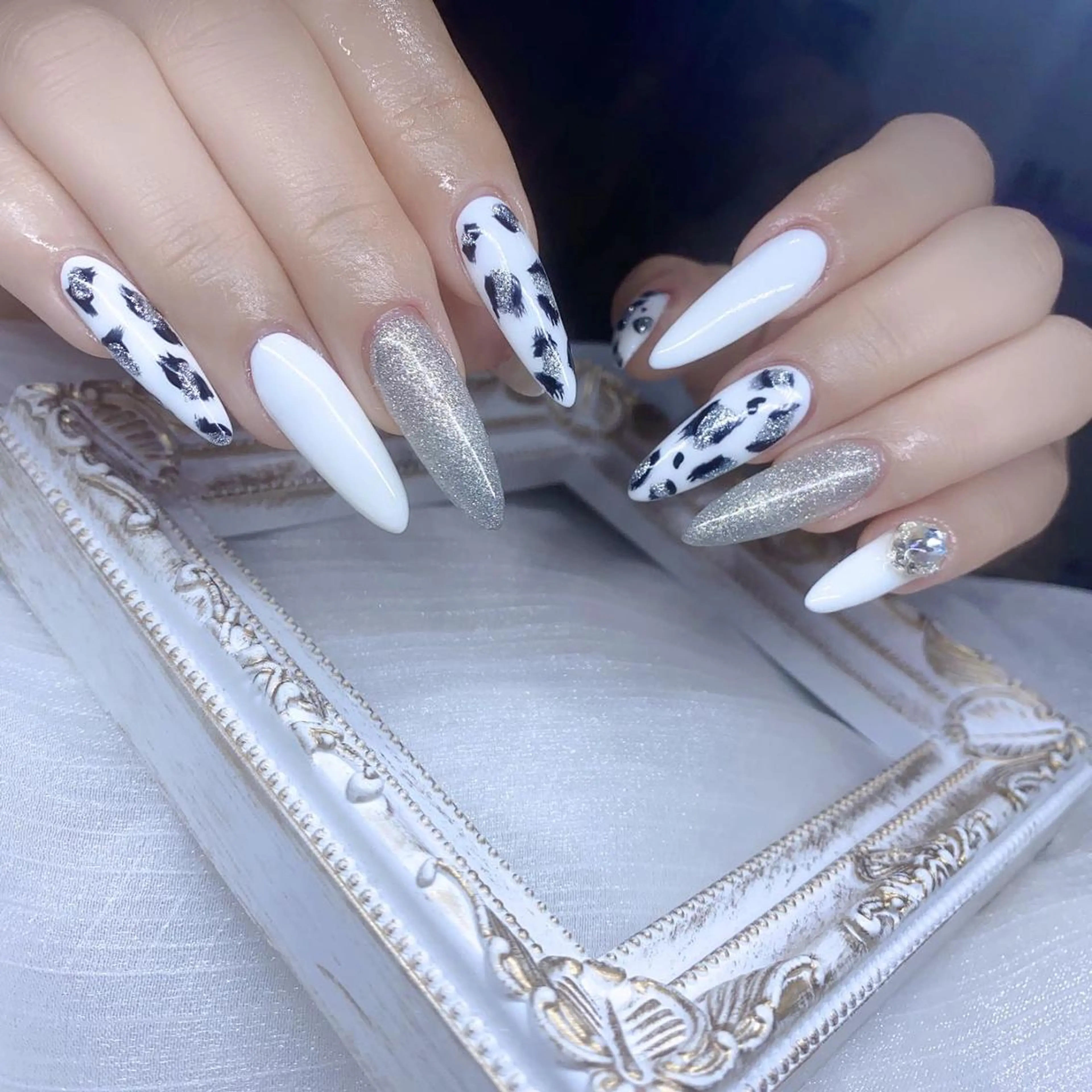 ネイル Queens みなみのネイルデザイン