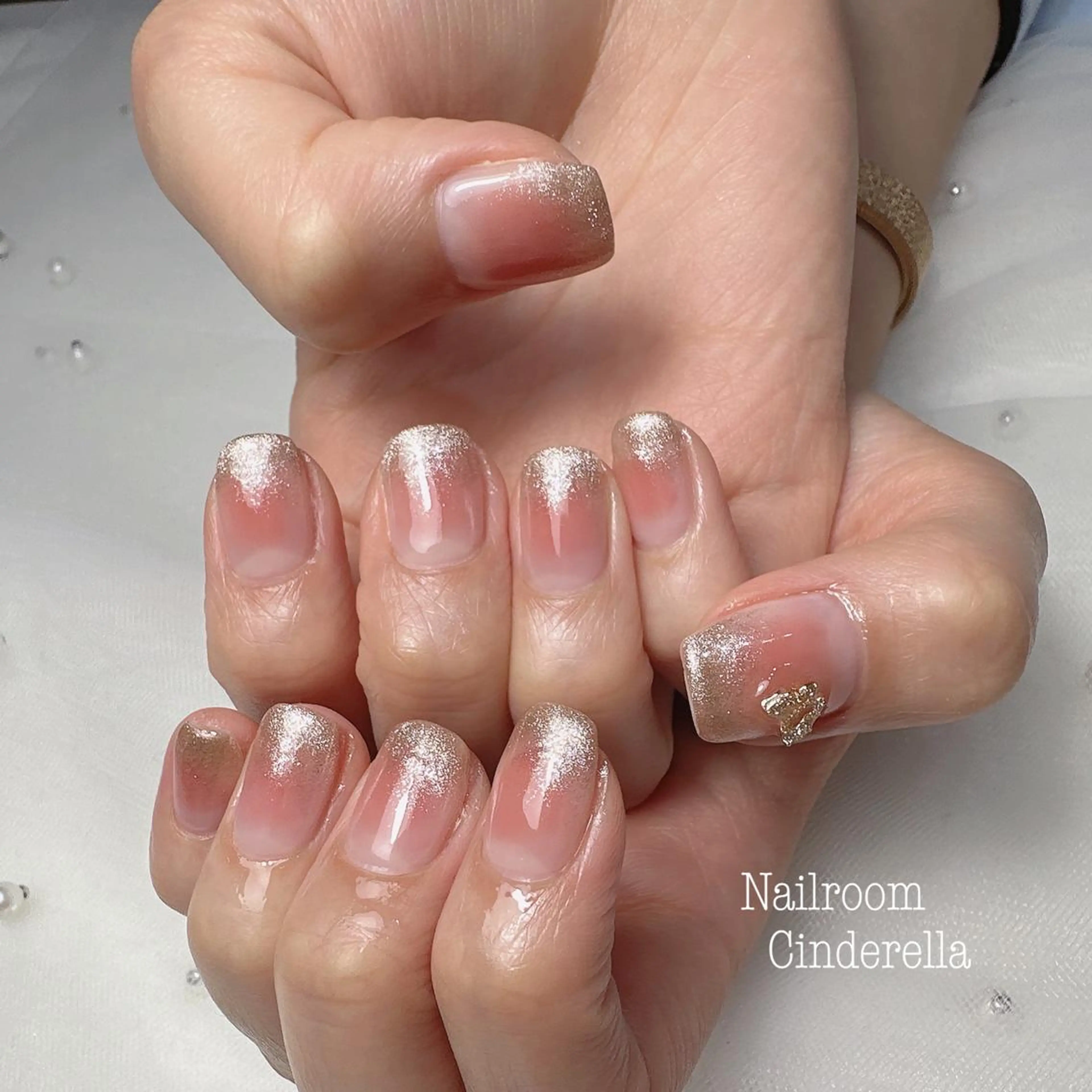 ネイル チークネイル マグネットネイル Nailroom. Cinderellaのネイルデザイン