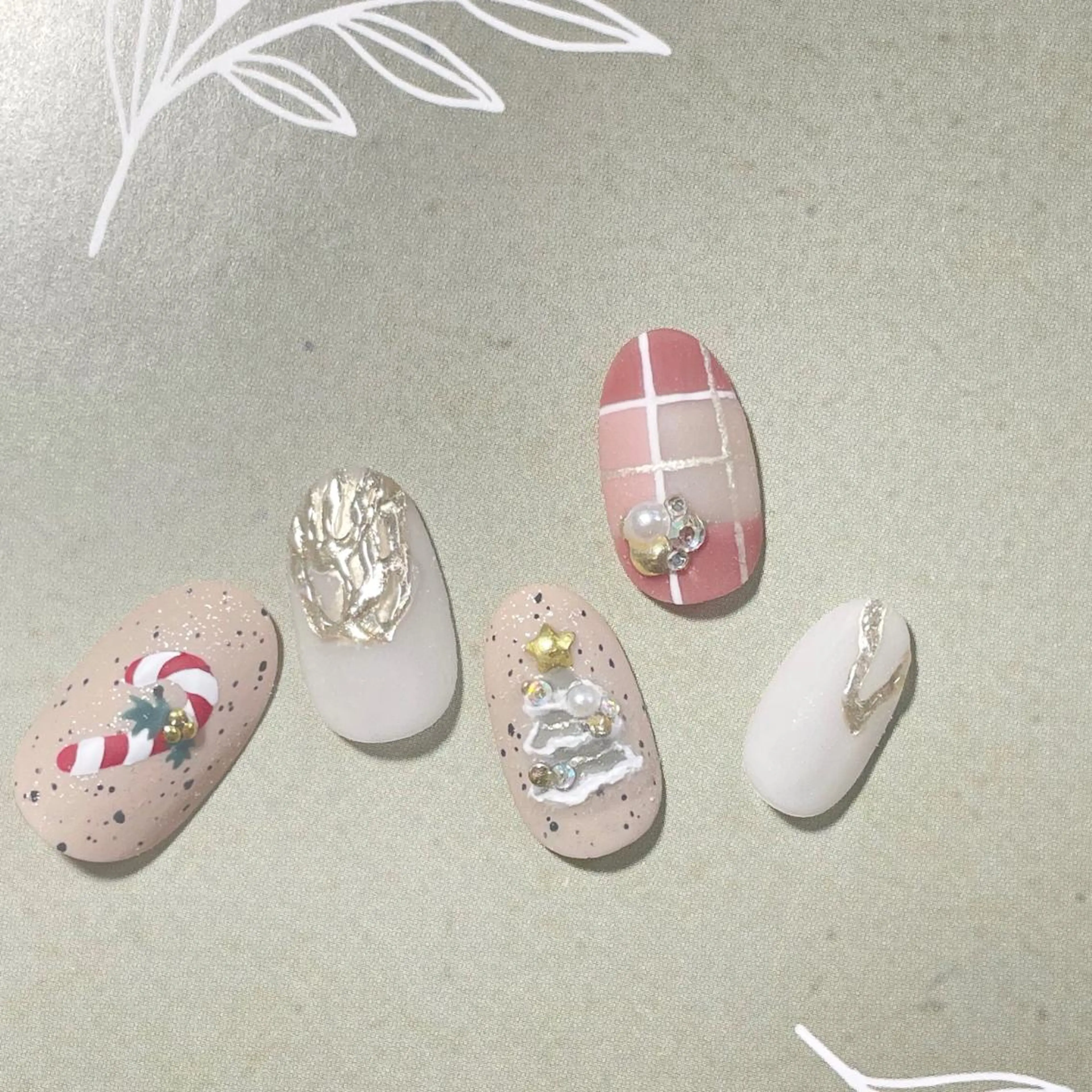 ネイル ハンドネイル Trinity staffのネイルデザイン