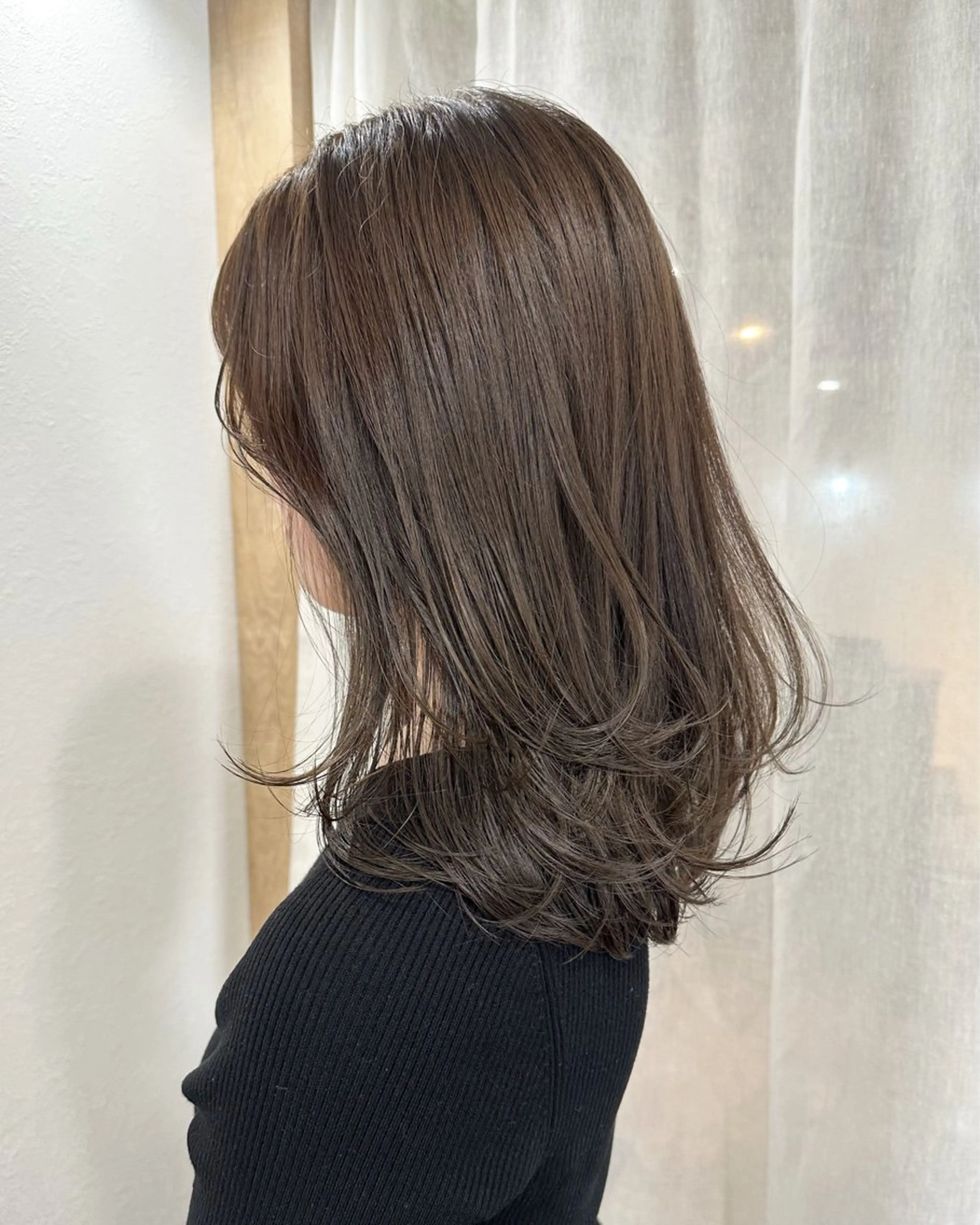 ミディアム カラー カット ヘアカラー トリートメント TRENCH　相澤 果歩のヘアスタイル