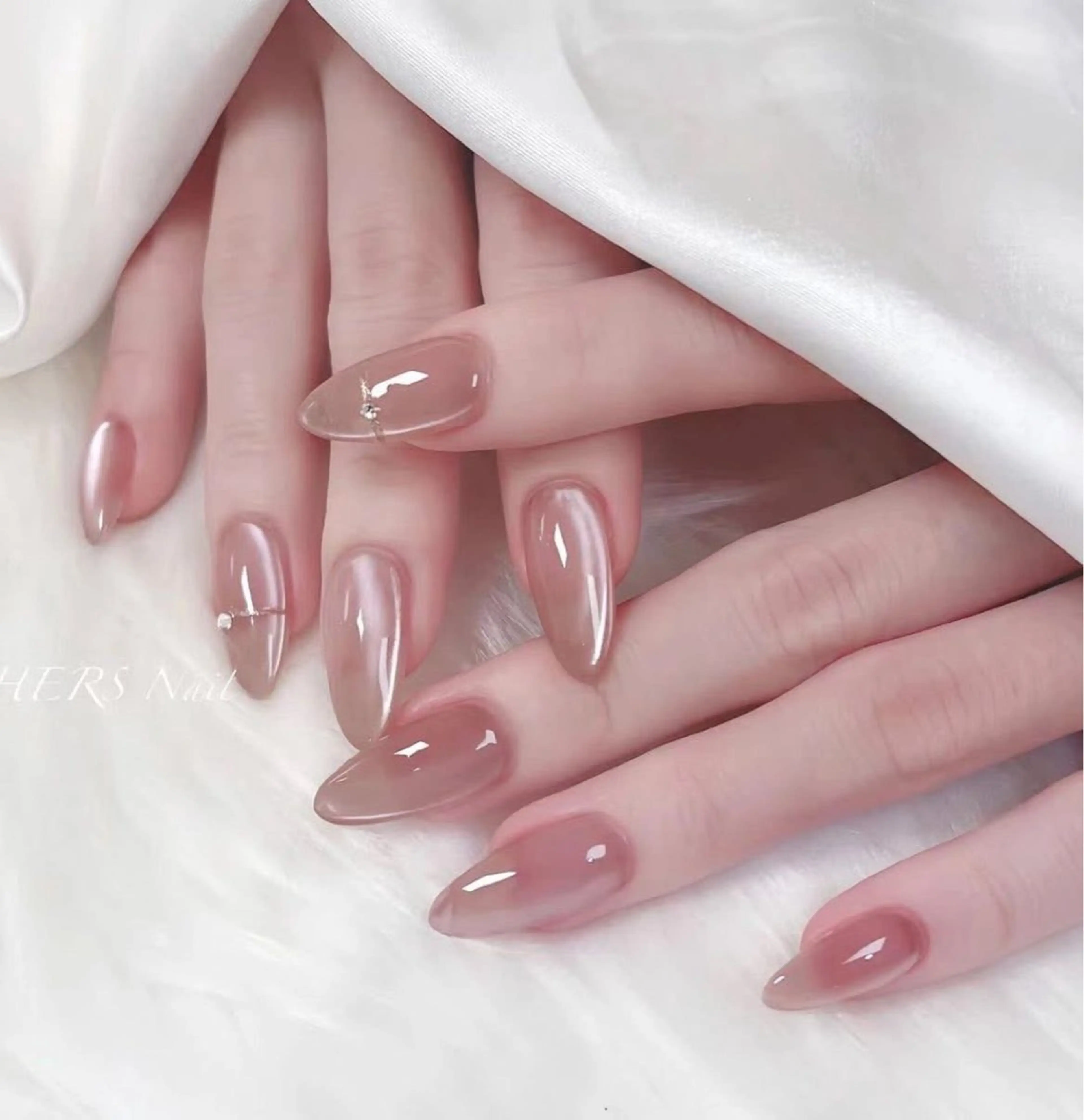 ネイル ハンドネイル Rose Ana.Chuoのネイルデザイン
