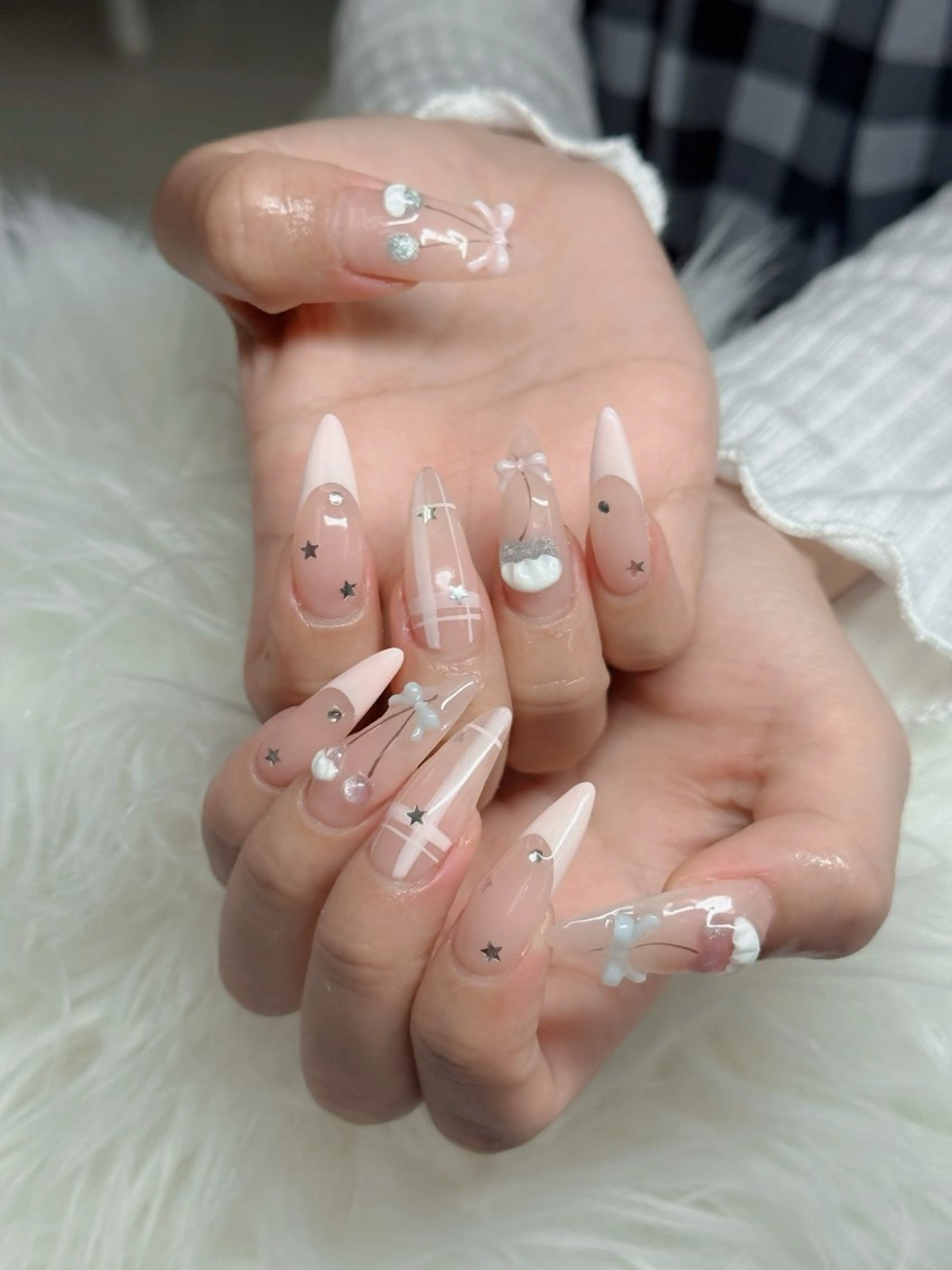 ネイル アートネイル フレンチネイル ジェルネイル 韓国ネイル マグネットネイル ハンドネイル Lenie Nail Salonのネイルデザイン