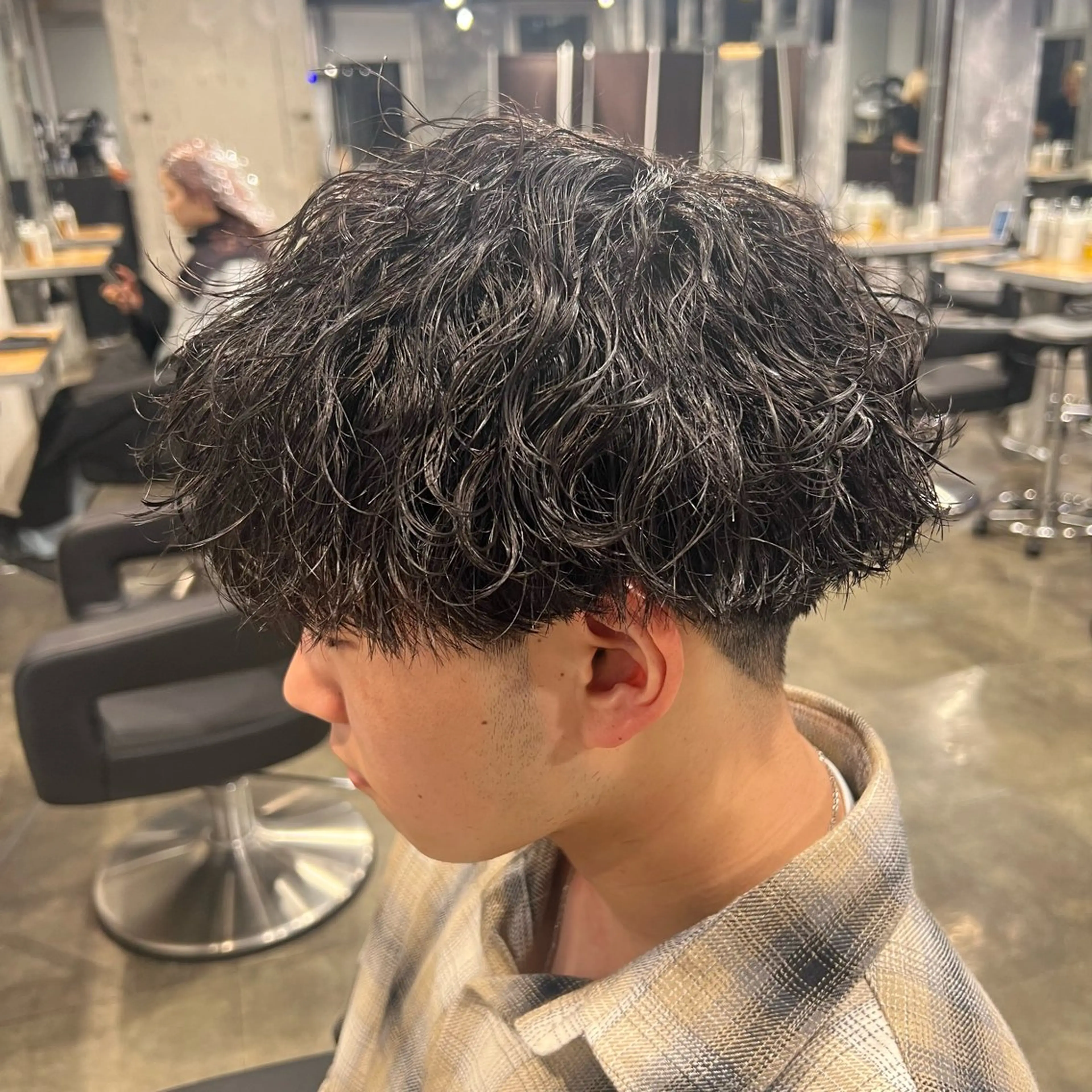 メンズ カット パーマ フェザーパーマ職人 🪽yutoのヘアスタイル