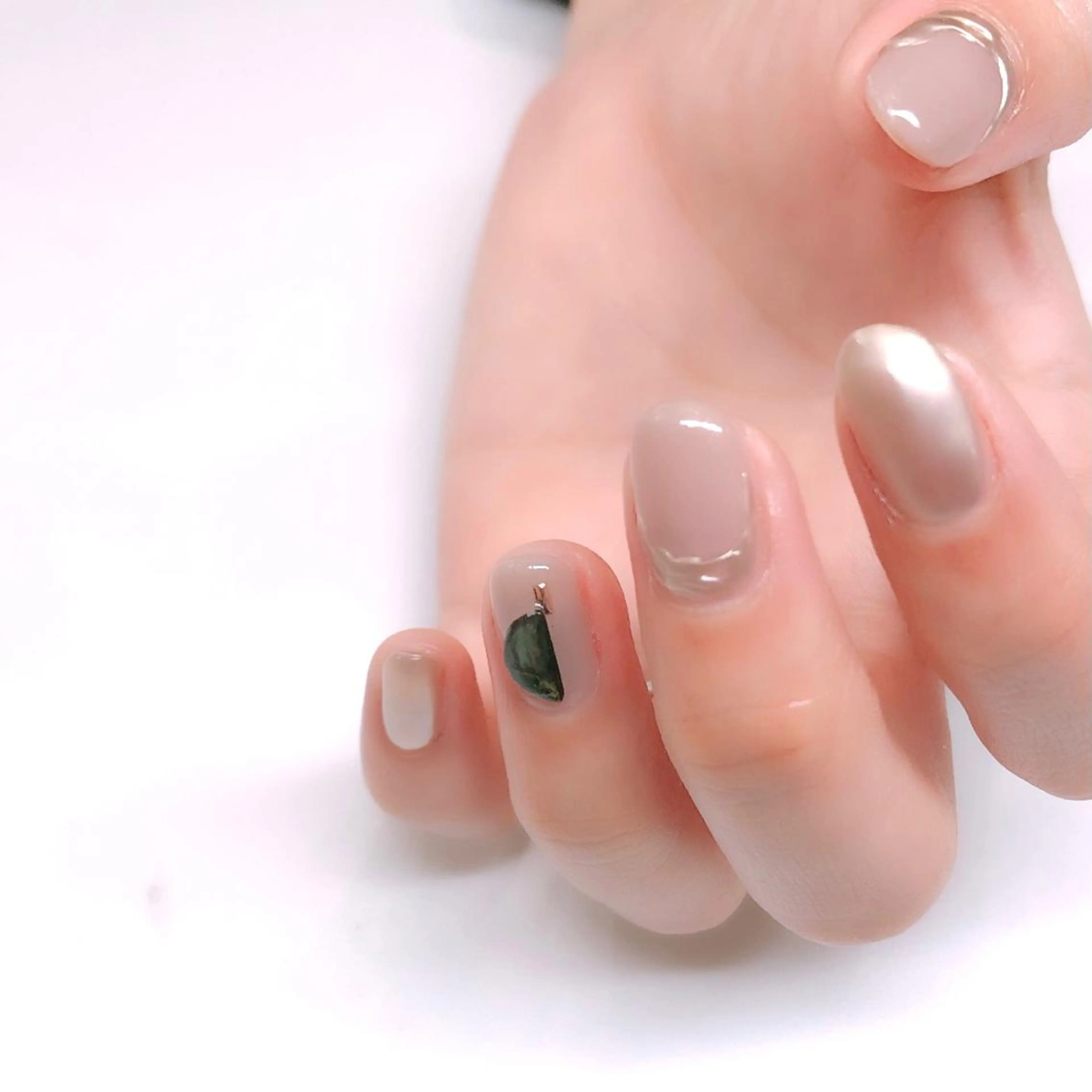 ネイル Aim* 深爪・自爪育成専門店のネイルデザイン