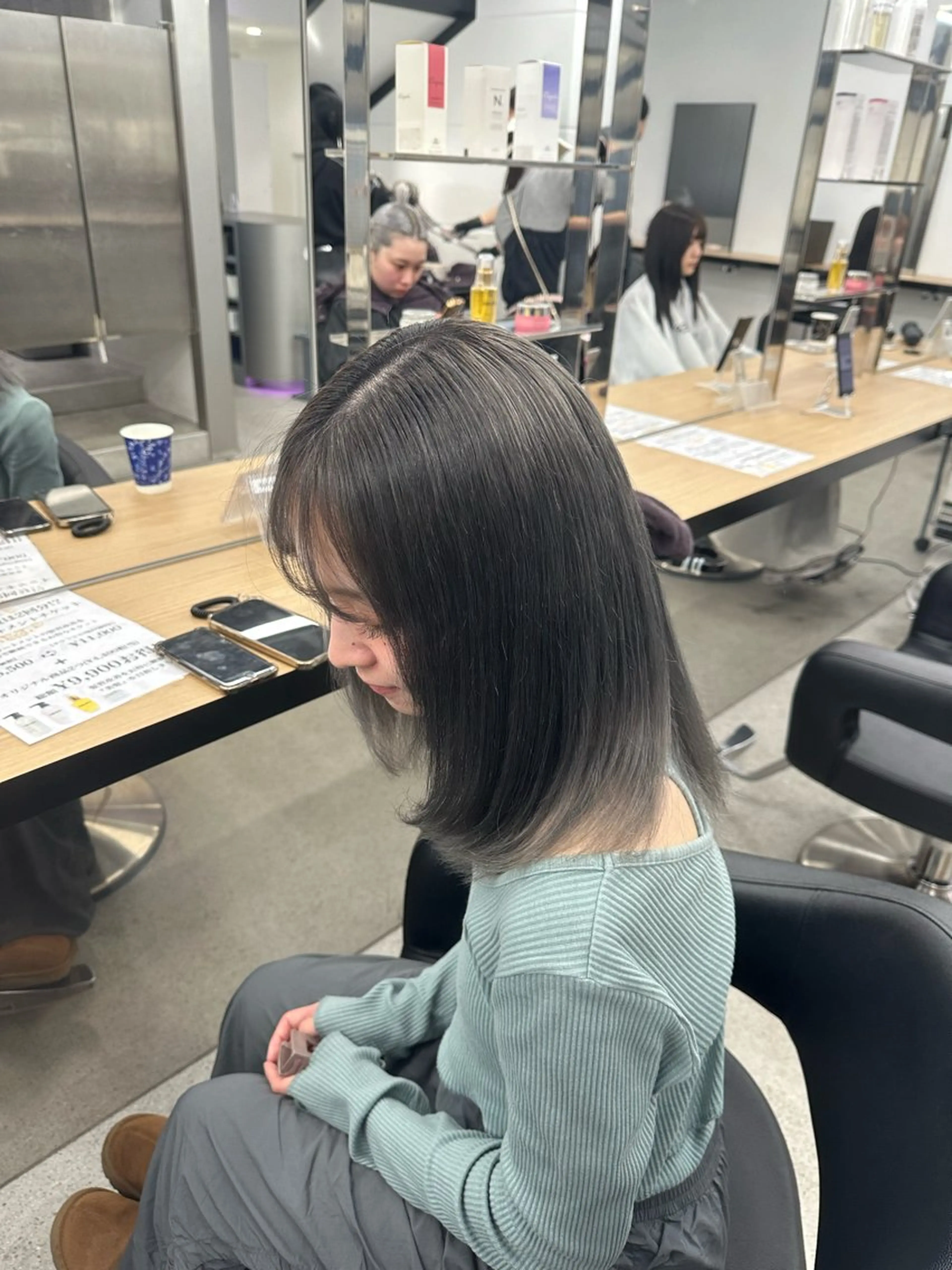 セミロング カラー 暗め🩶寒色🩶 お洒落に✨/円香のヘアスタイル