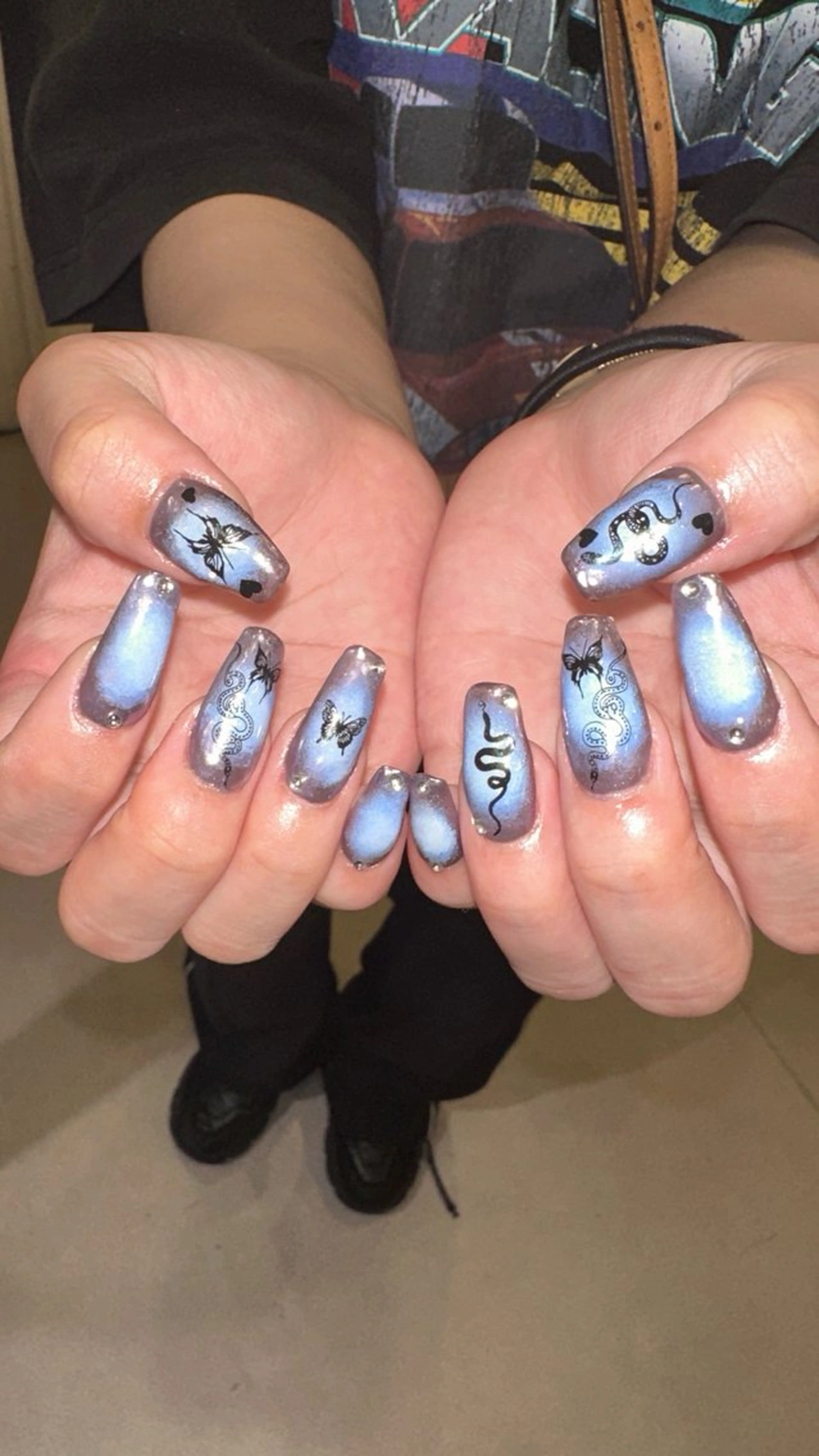 ネイル ハンドネイル 👽個性派ネイル🎀 komachiのネイルデザイン