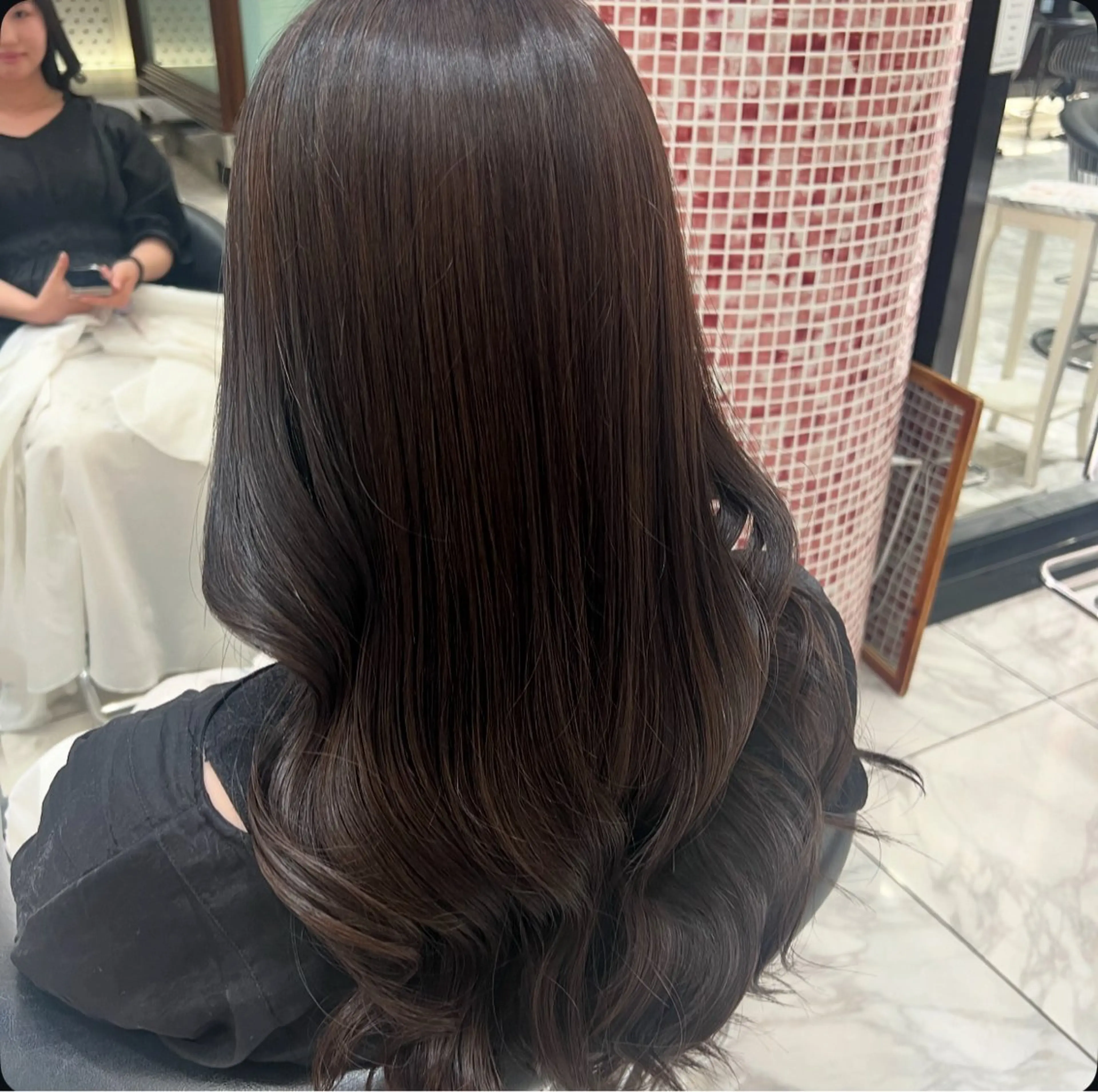 ロング パーマ ストレートパーマ 縮毛矯正 篠谷 悠衣のヘアスタイル