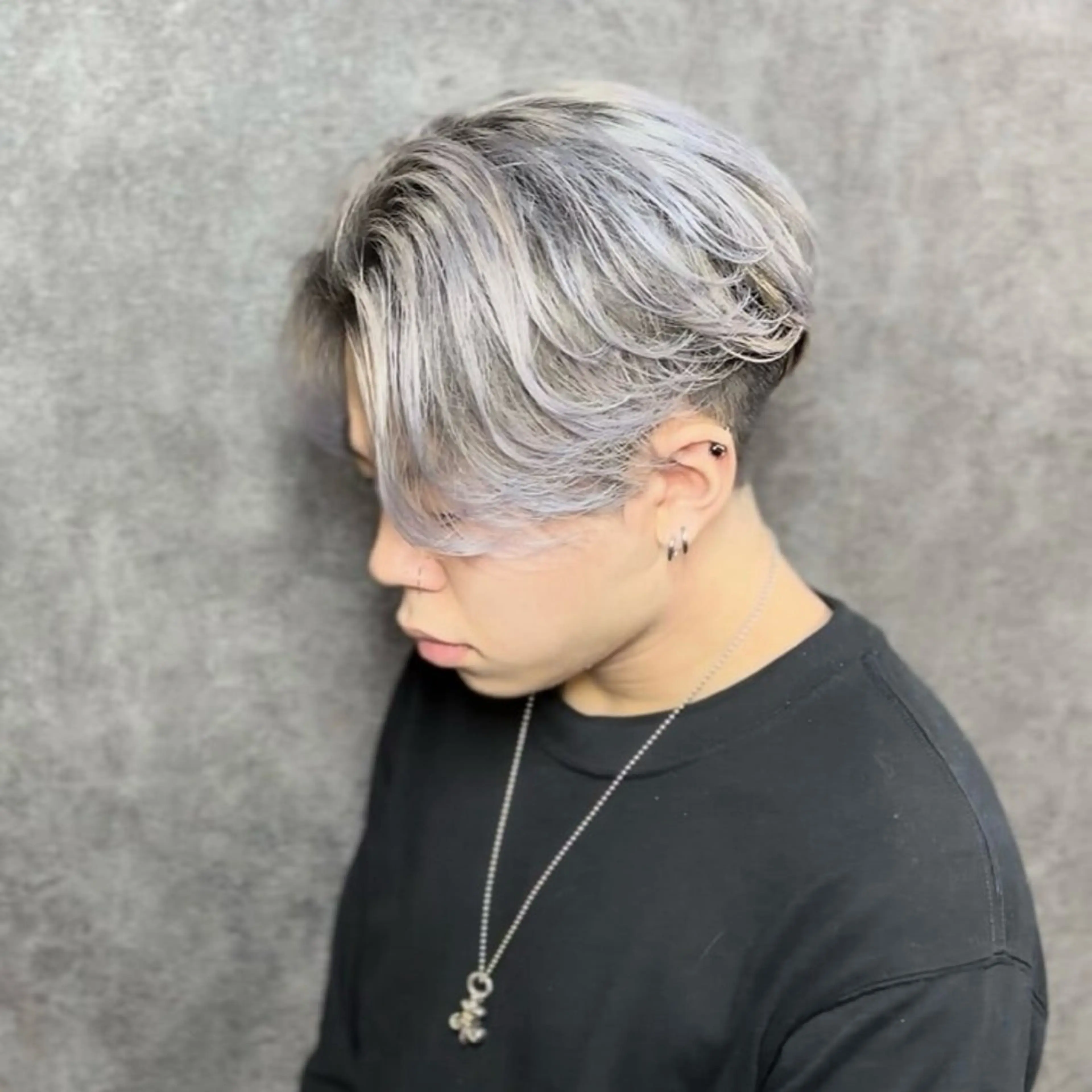 カラー メンズ ヘアカラー カラー/アメ村/河合 顕正のヘアスタイル