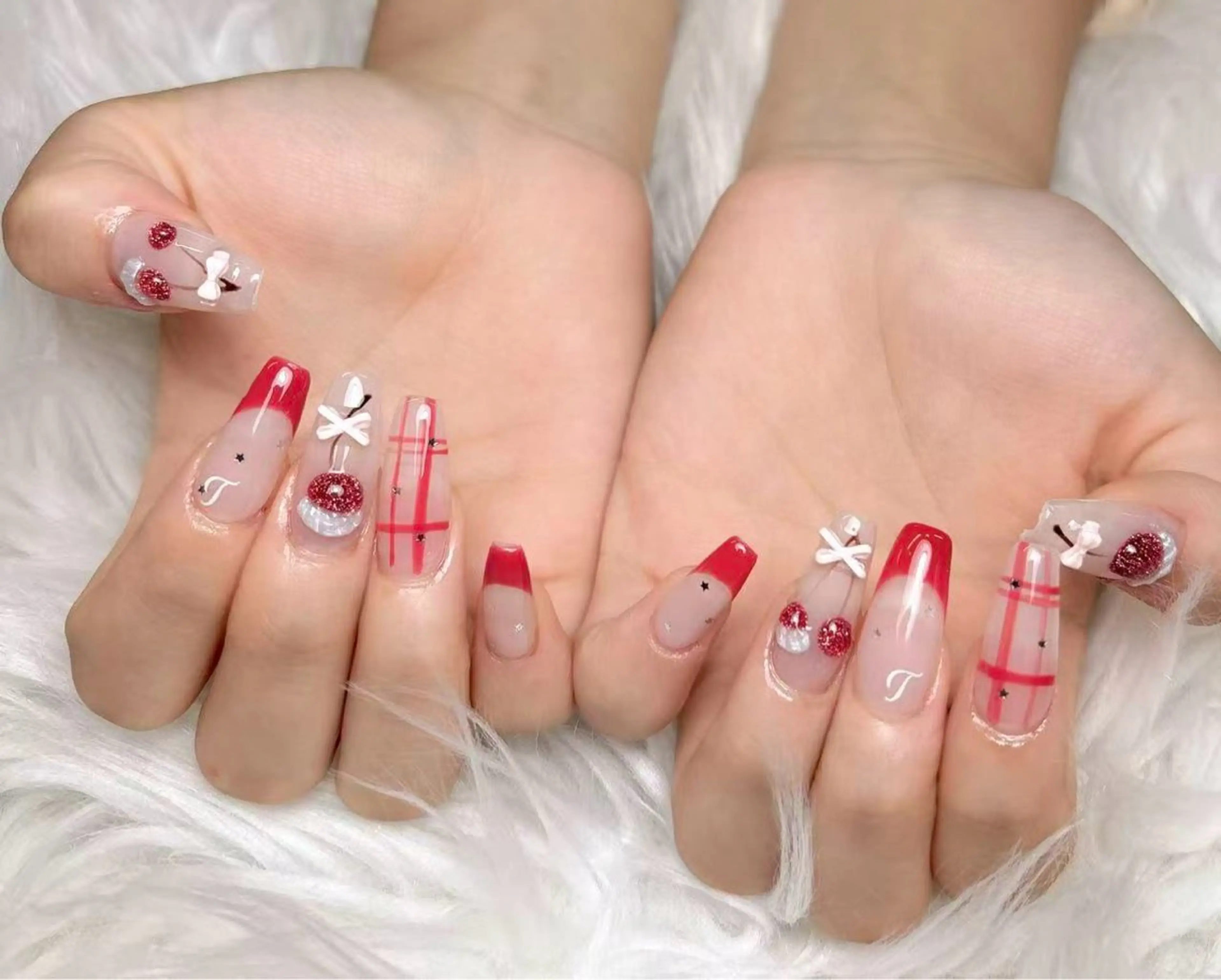 ネイル W &nail所属・Lu miのネイルデザイン