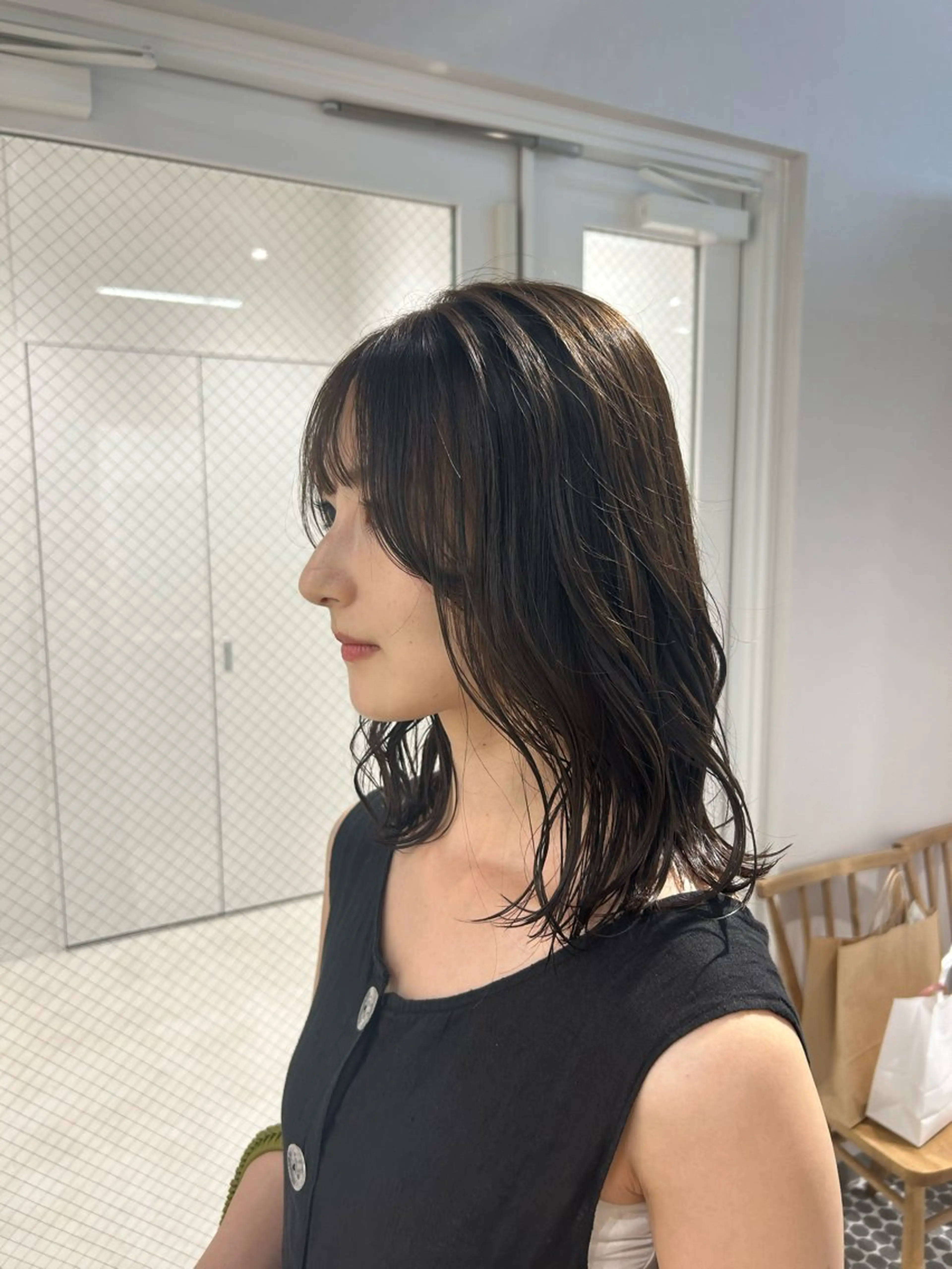 ミディアム カラー ベージュカラー オリーブカラー カット ヘアカラー ヘッドスパ SALOWIN栄 三丁目 木戸里実のヘアスタイル