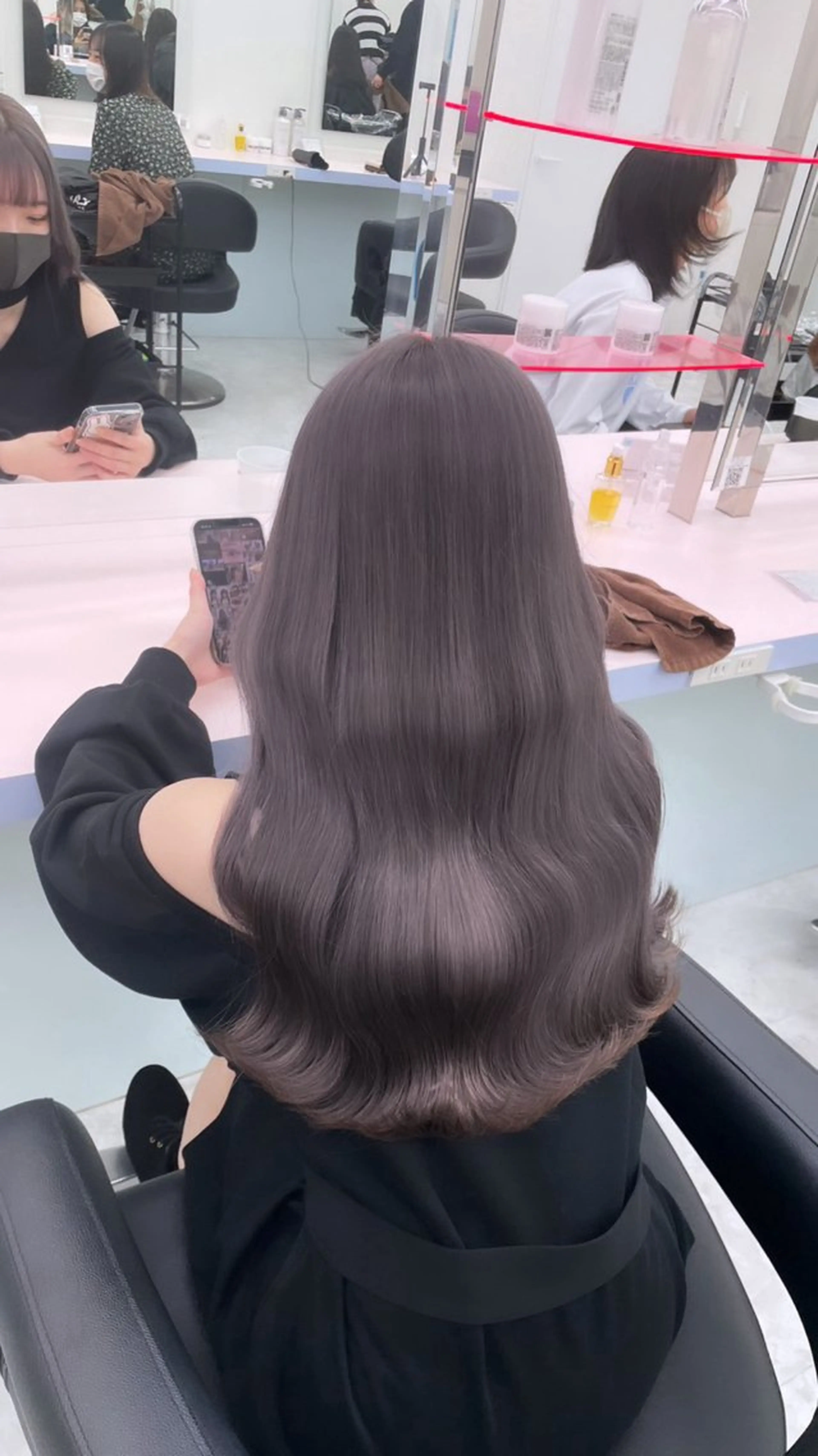 ロング ヘアカラー トリートメント SALOWIN札幌大通店所属・‎🤍札幌ハイトーン 🤍シンゴのヘアスタイル