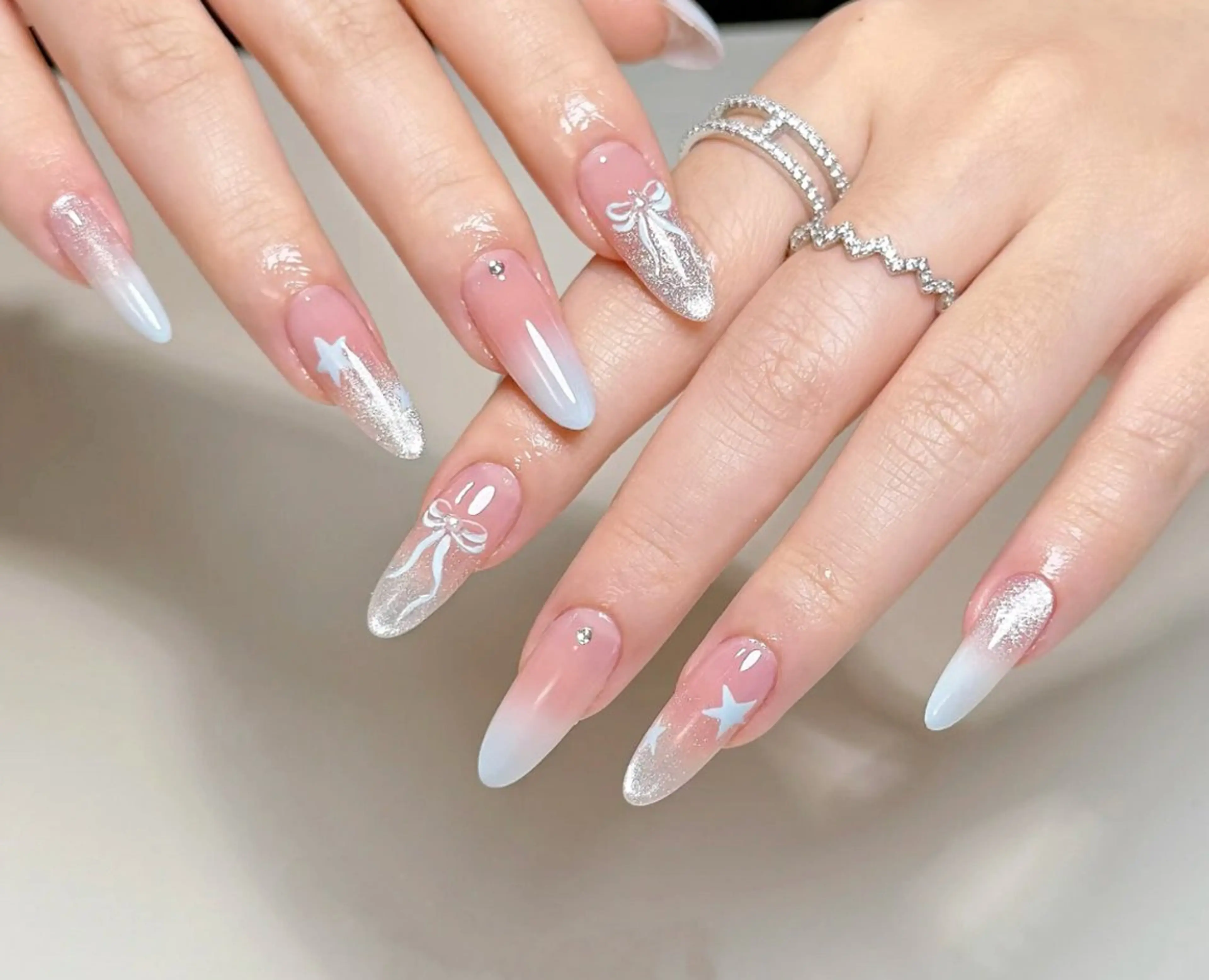 ネイル ハンドネイル ハンドケア kikinail所属・Nail Studioのネイルデザイン