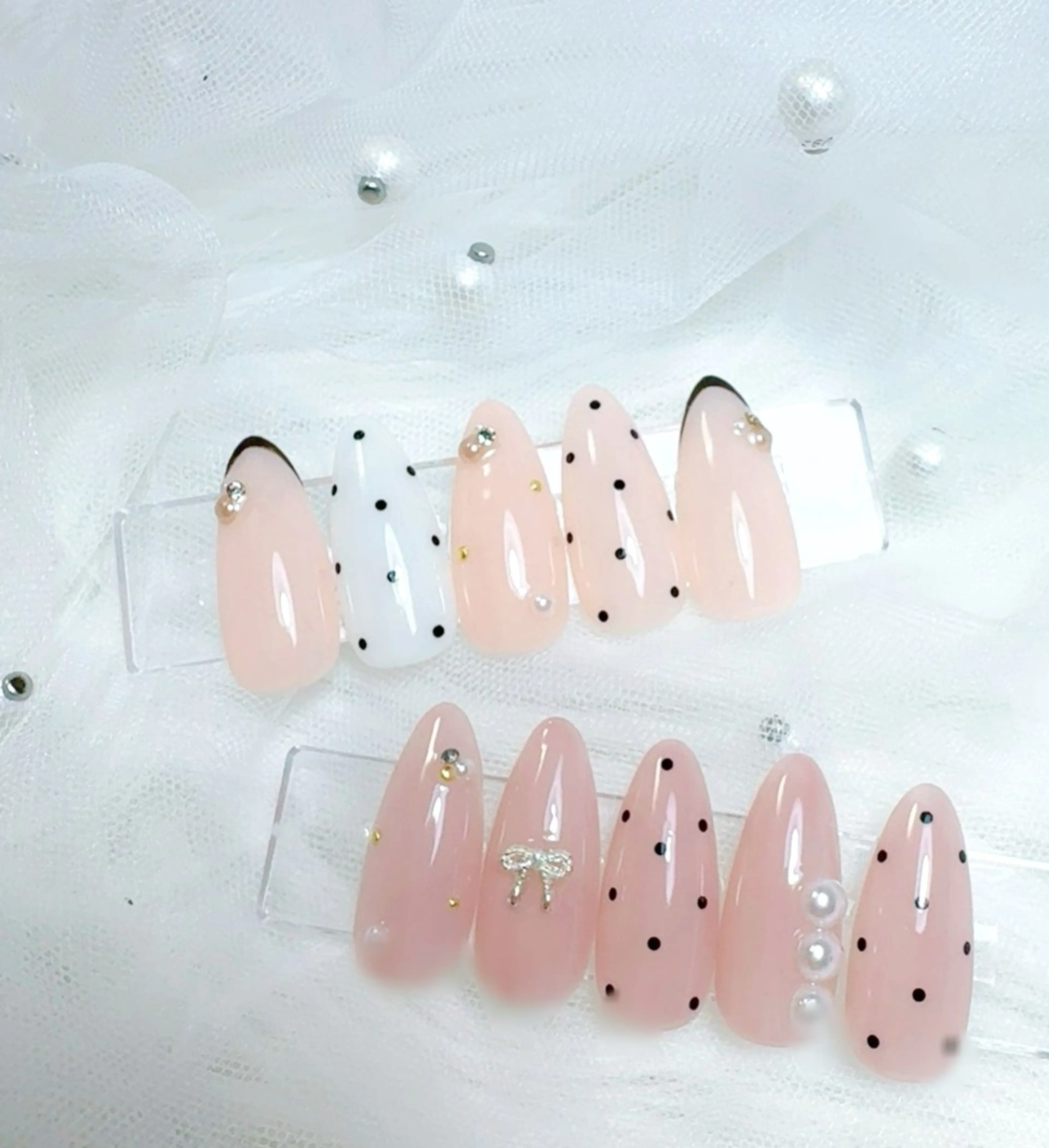 ネイル ドット ハンドネイル BonheurDeux所属・Bonheur LINAのネイルデザイン