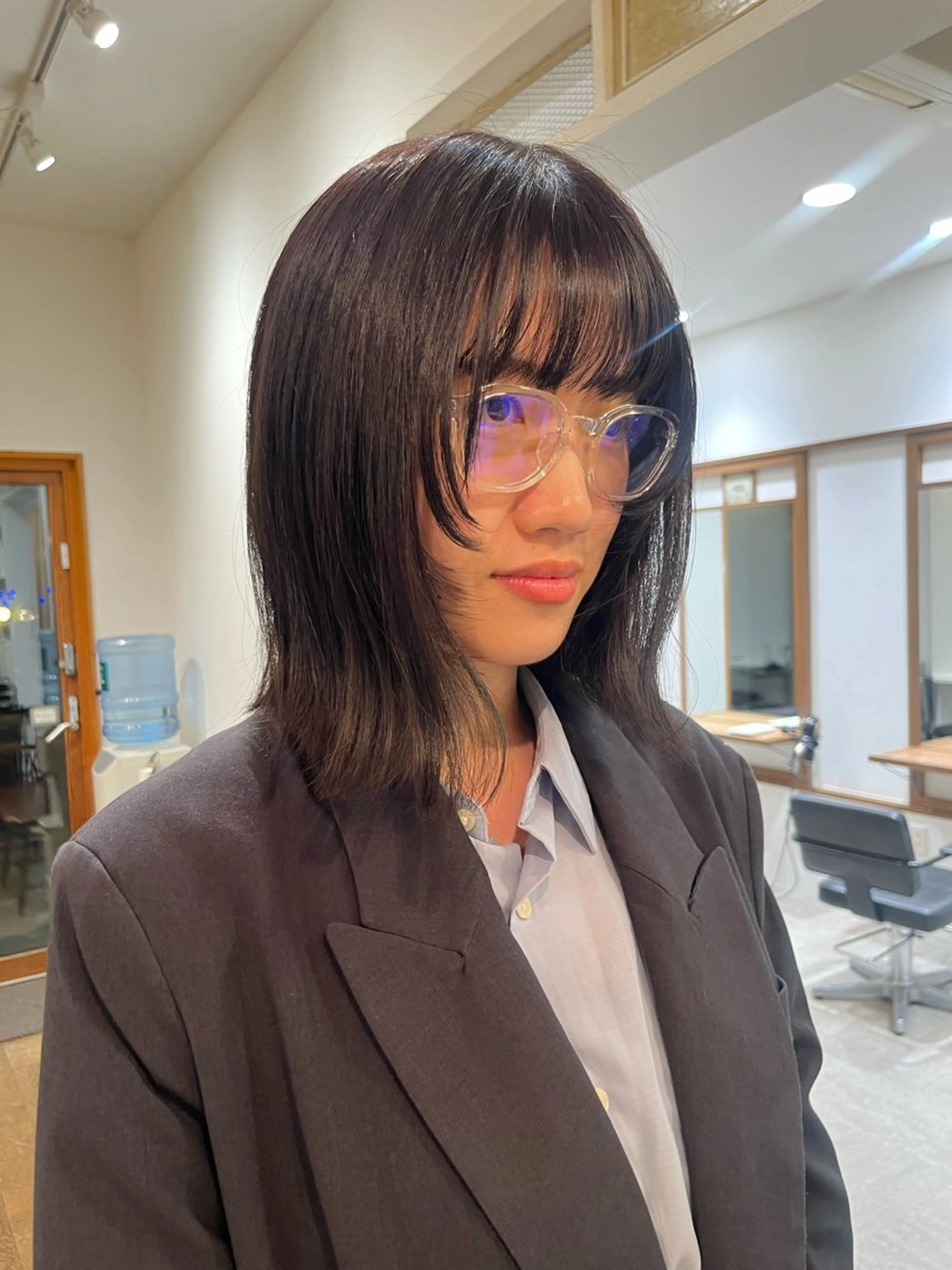 ミディアム カラー ヘアアレンジ ブリーチ 顔まわりレイヤー 顔周りカット レイヤーカット トリートメント カット ヘアカラー トリートメント 無料カットモデル‪✨ ✂️Nanami🌷のヘアスタイル