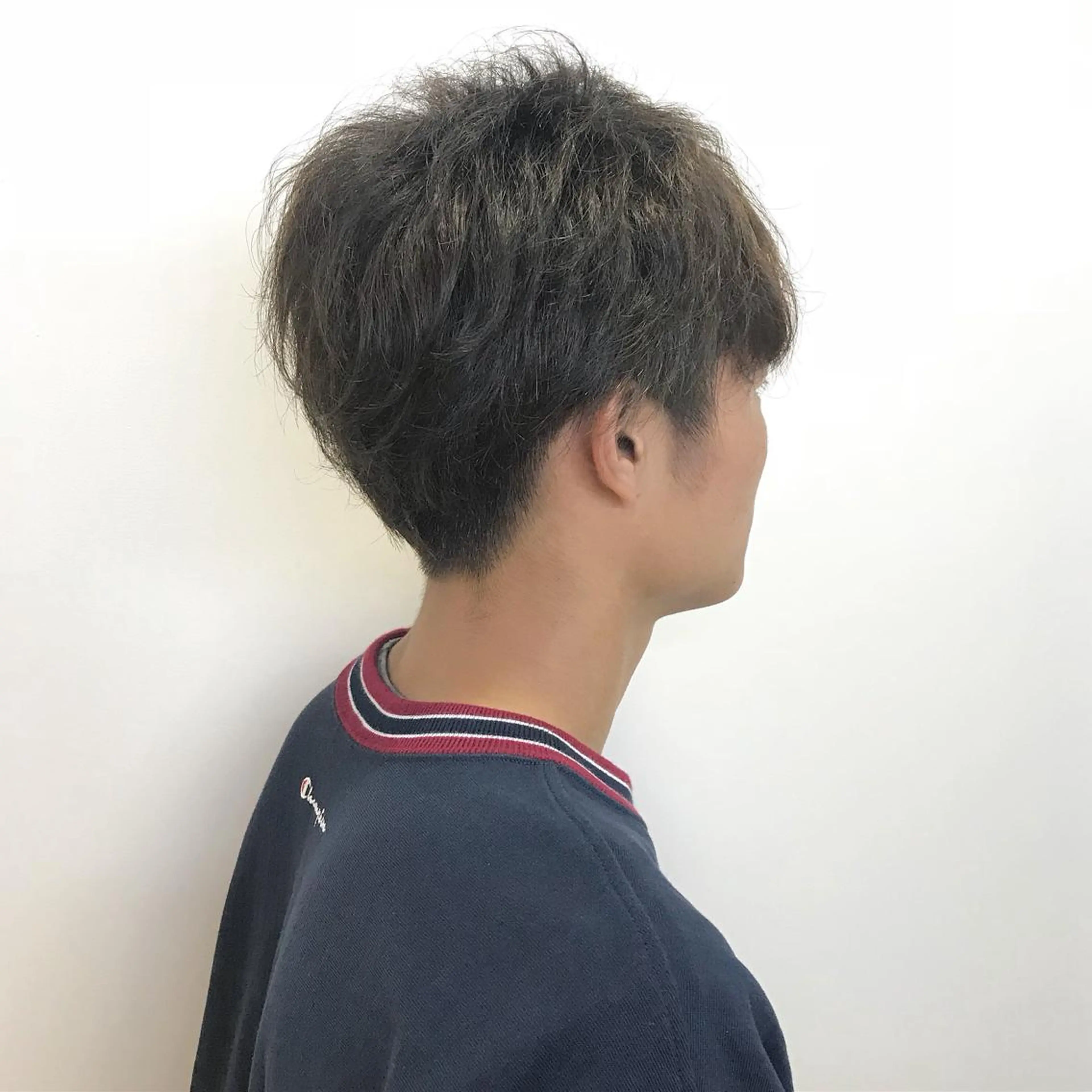 メンズ riho/ブリーチ/ デザインカラー/辻堂のヘアスタイル