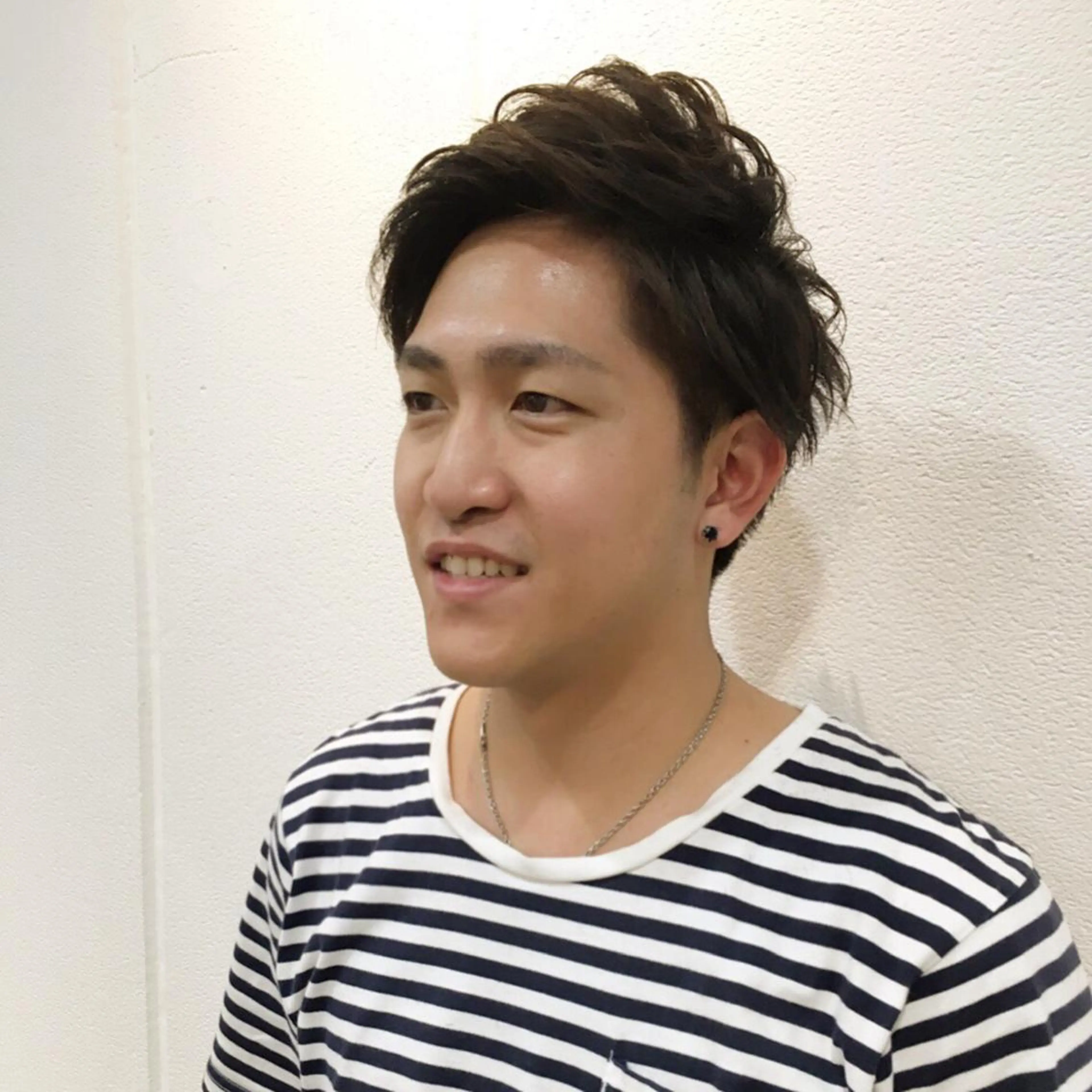 パーマ メンズ 店長　鍜治本 颯太のヘアスタイル