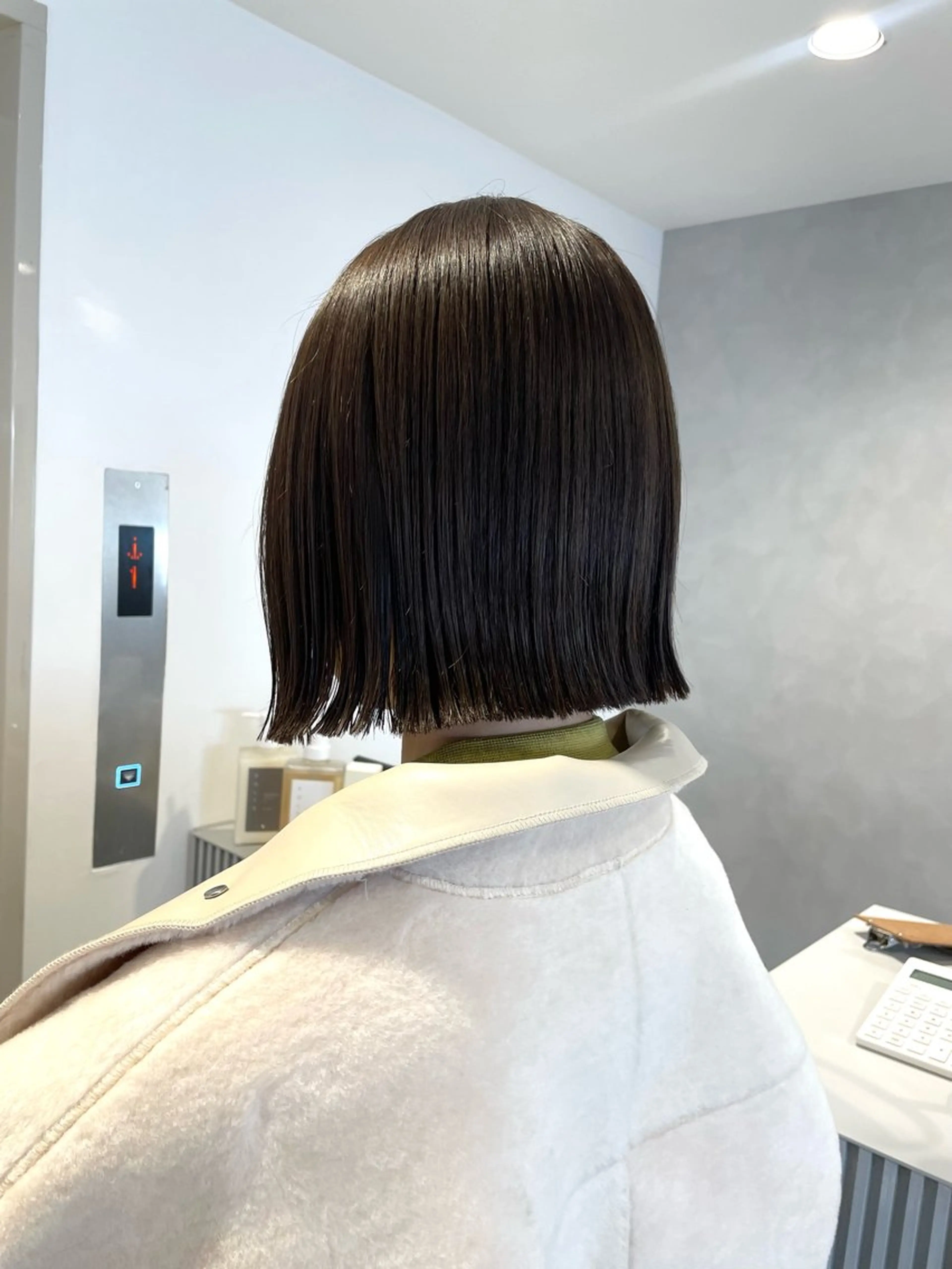 ミディアム カラー さいとう はつねのヘアスタイル