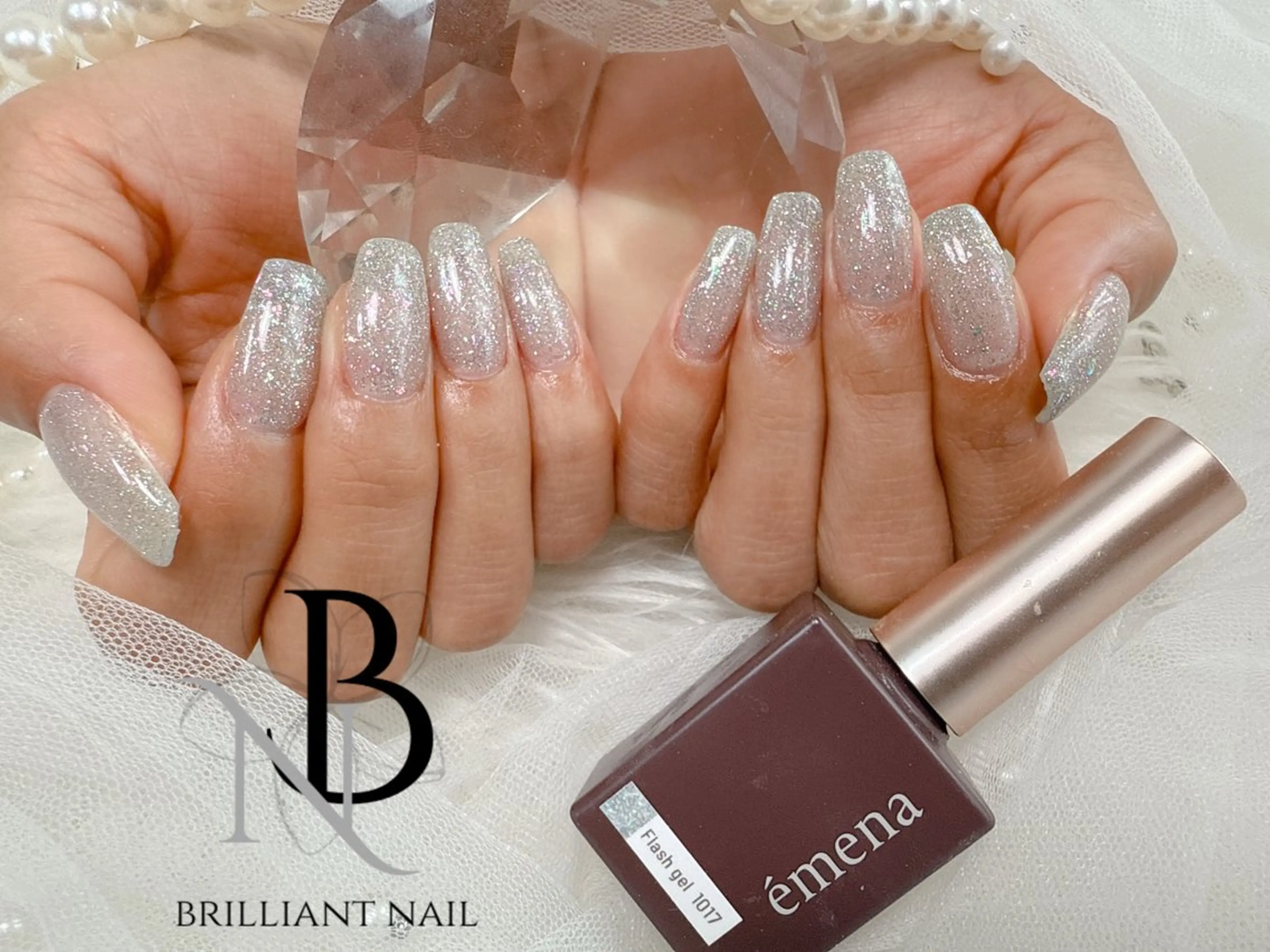 ミディアム ハンドネイル ハンドケア brilliant nail💎あやのネイルデザイン