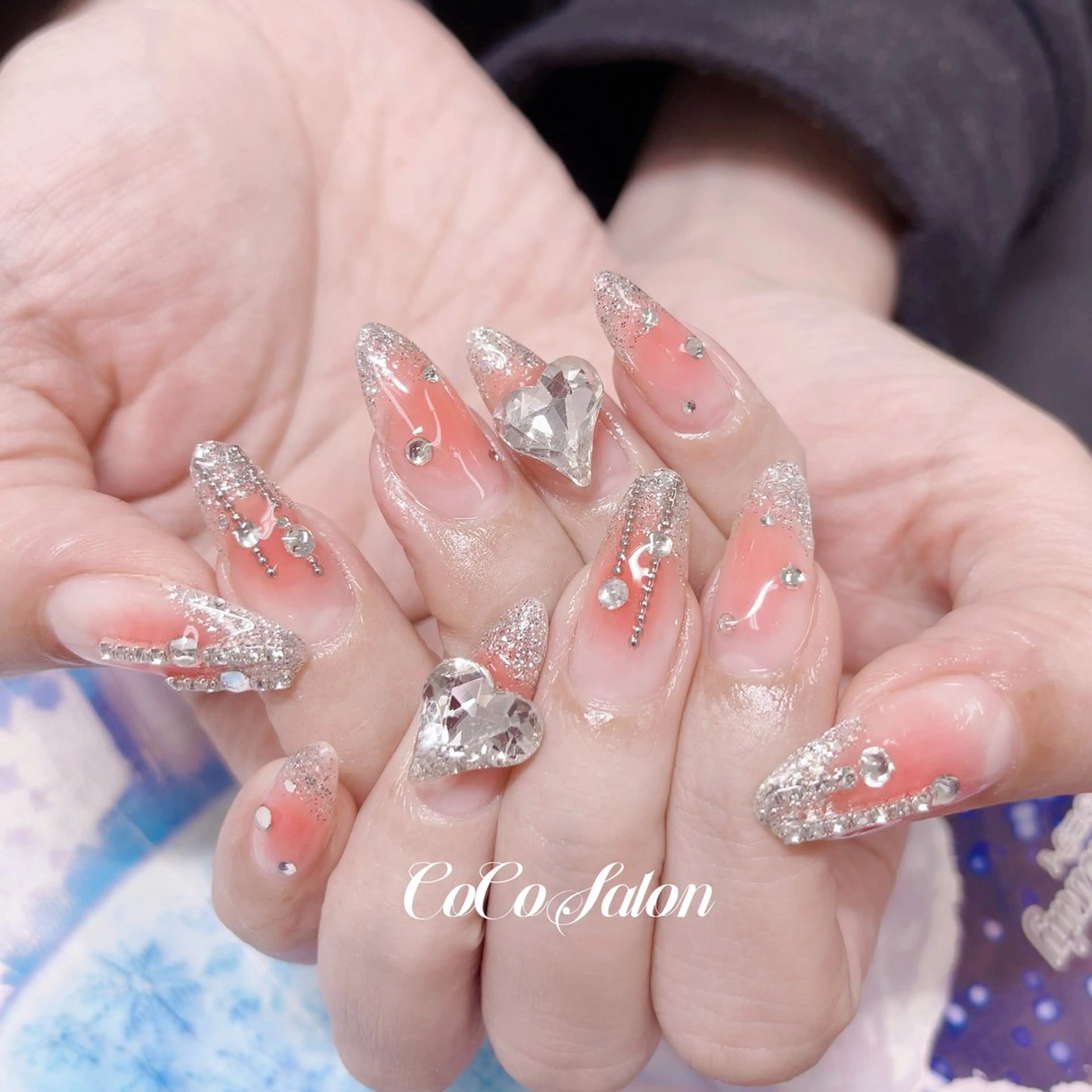 ネイル チークネイル 長さ出し ジェルネイル グラデーション パラジェル ハンドネイル CoCoSalon ネイル/まつ毛予約のネイルデザイン